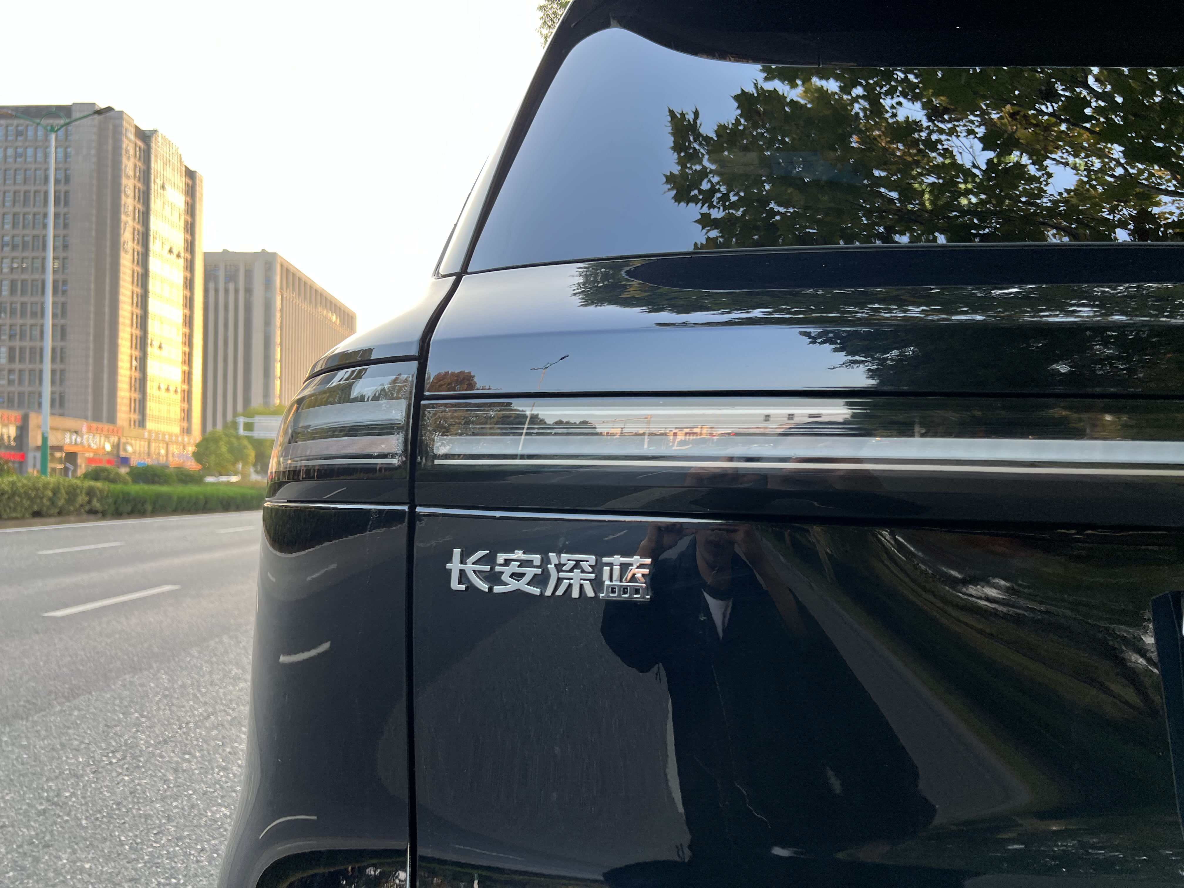 Deepal S09 2025 immagine di auto #24