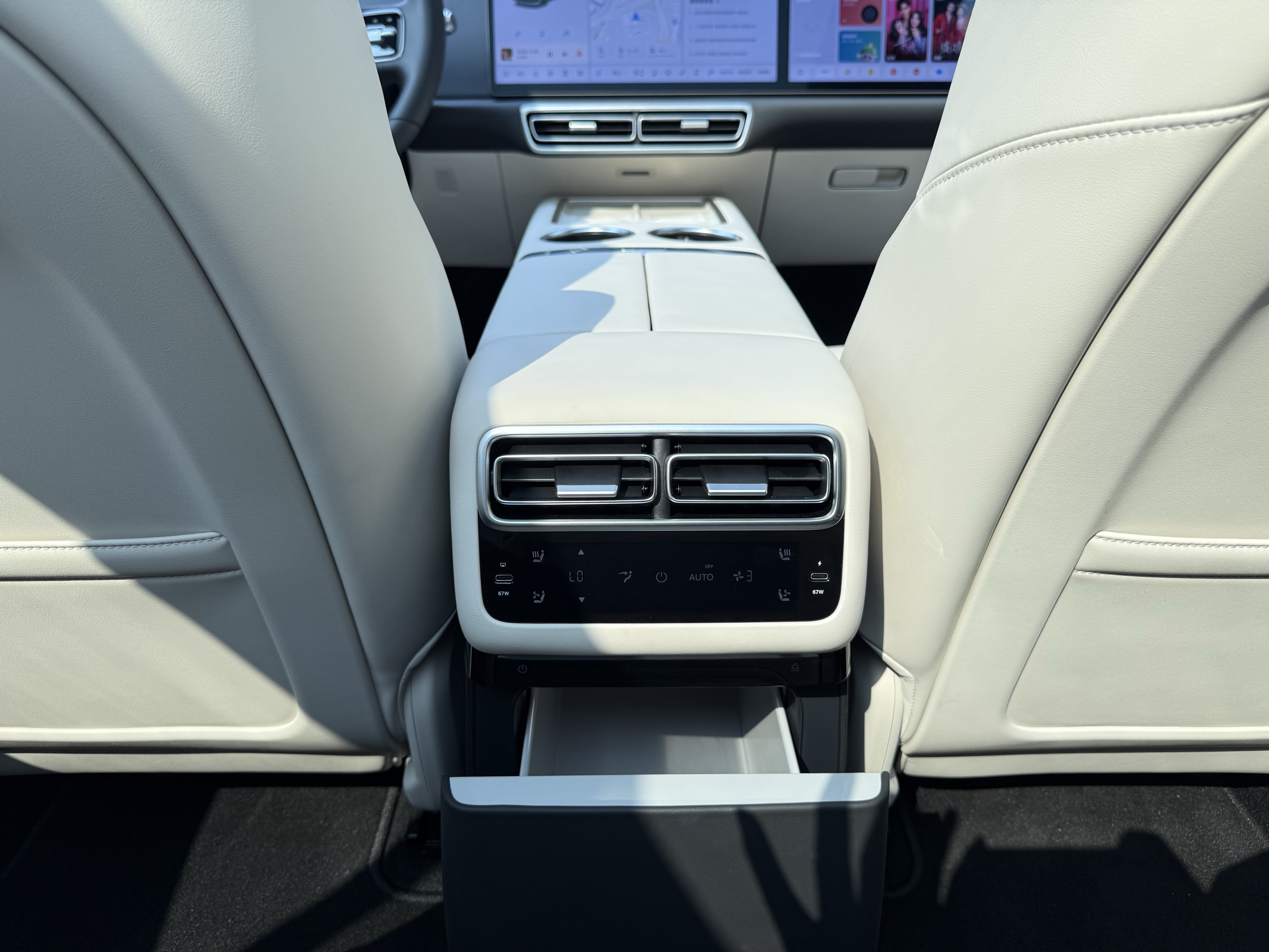 Li L6 2025 imagem de carro #24