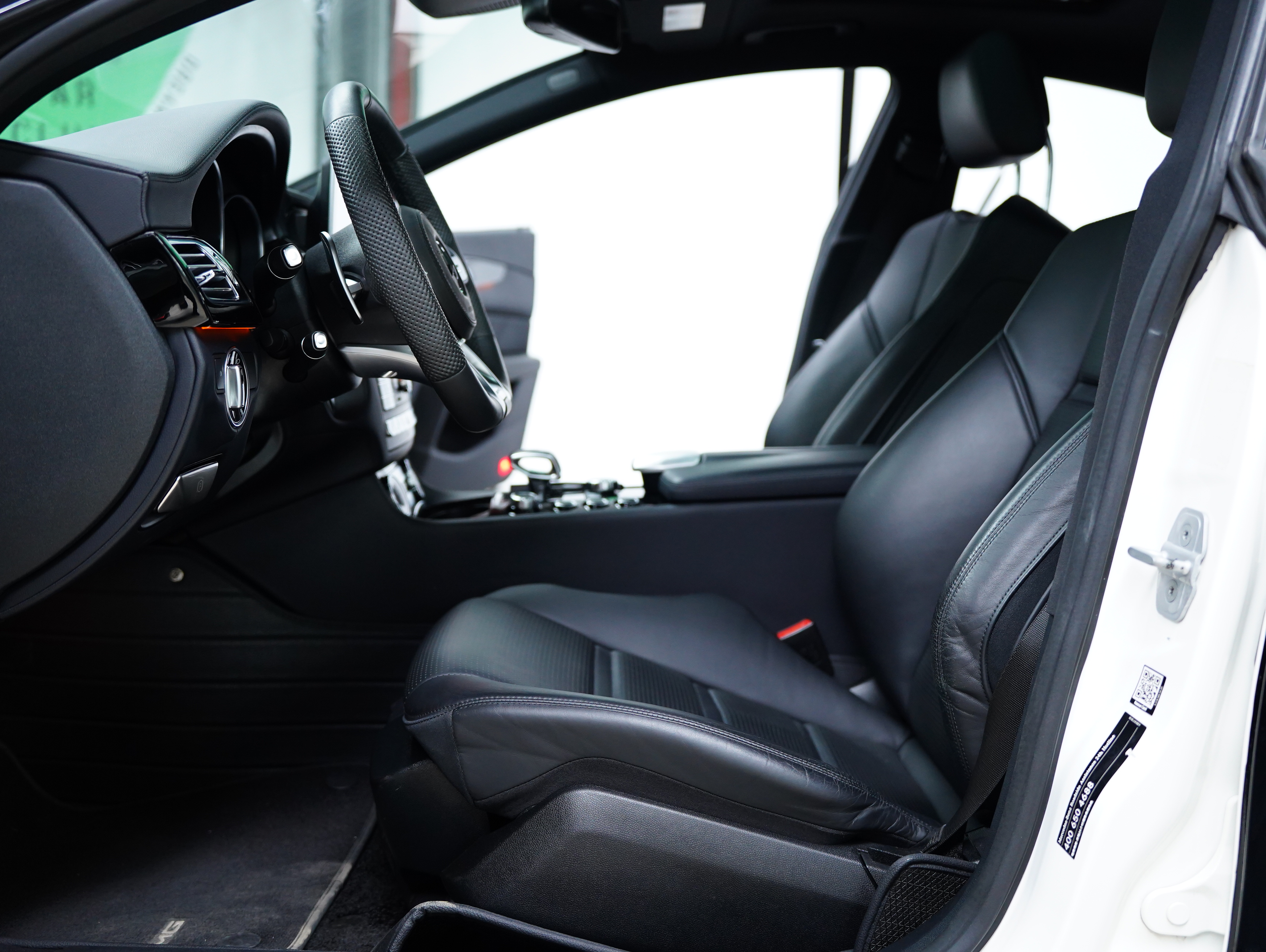 Mercedes-Benz CLS AMG 2017 car image #24