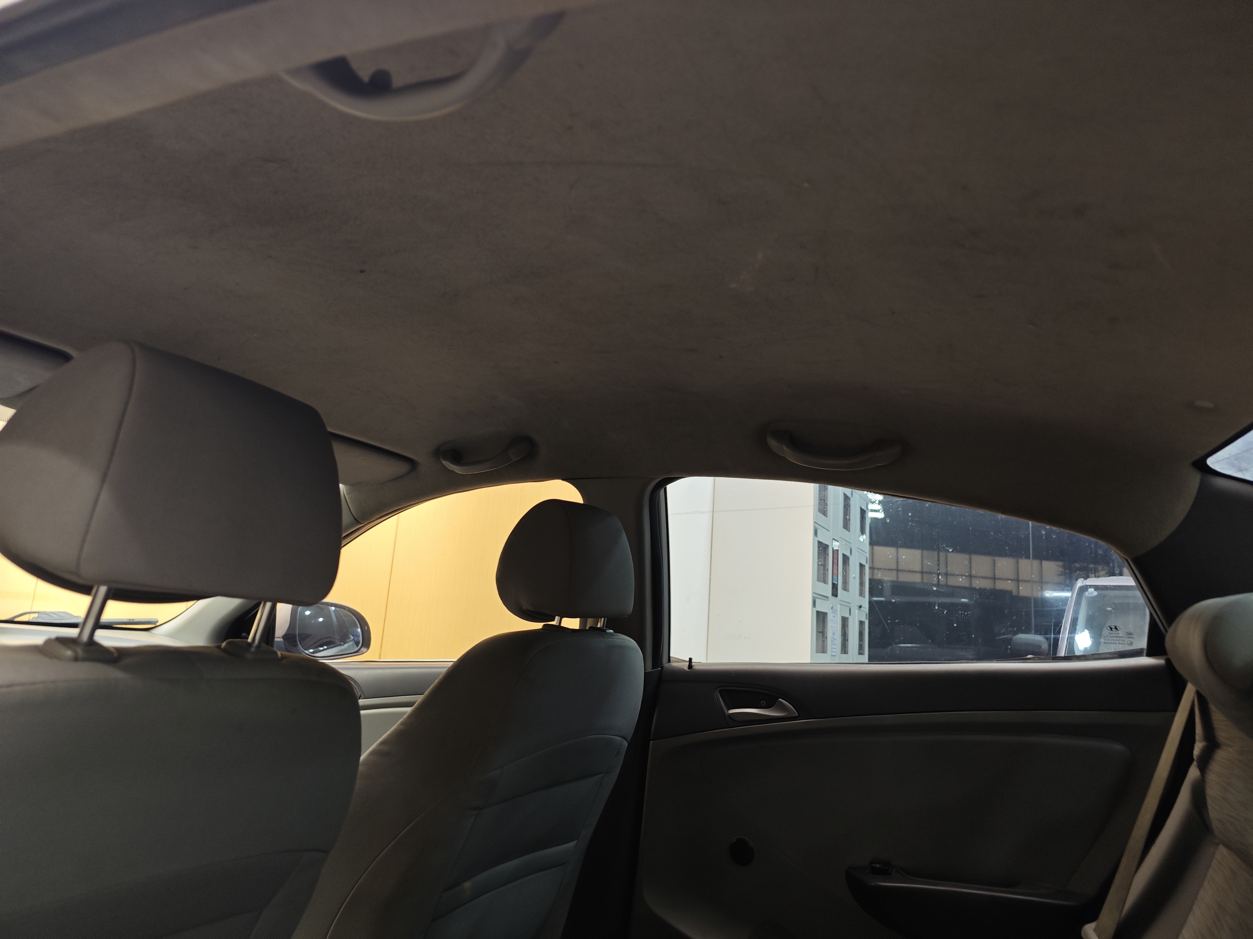 Hyundai Reina 2015 imagem de carro #24