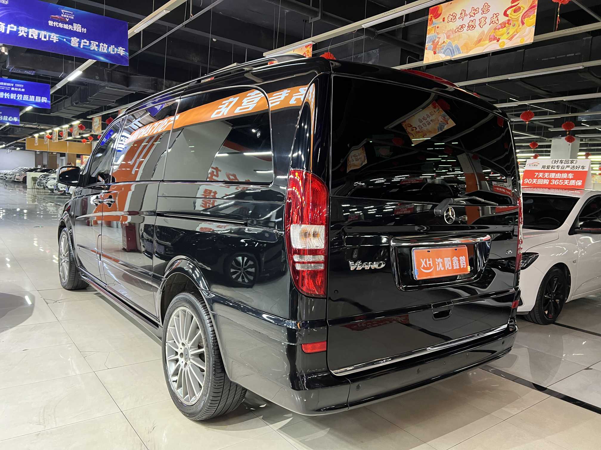 Mercedes-Benz Viano (Imported) 2011 car image #24