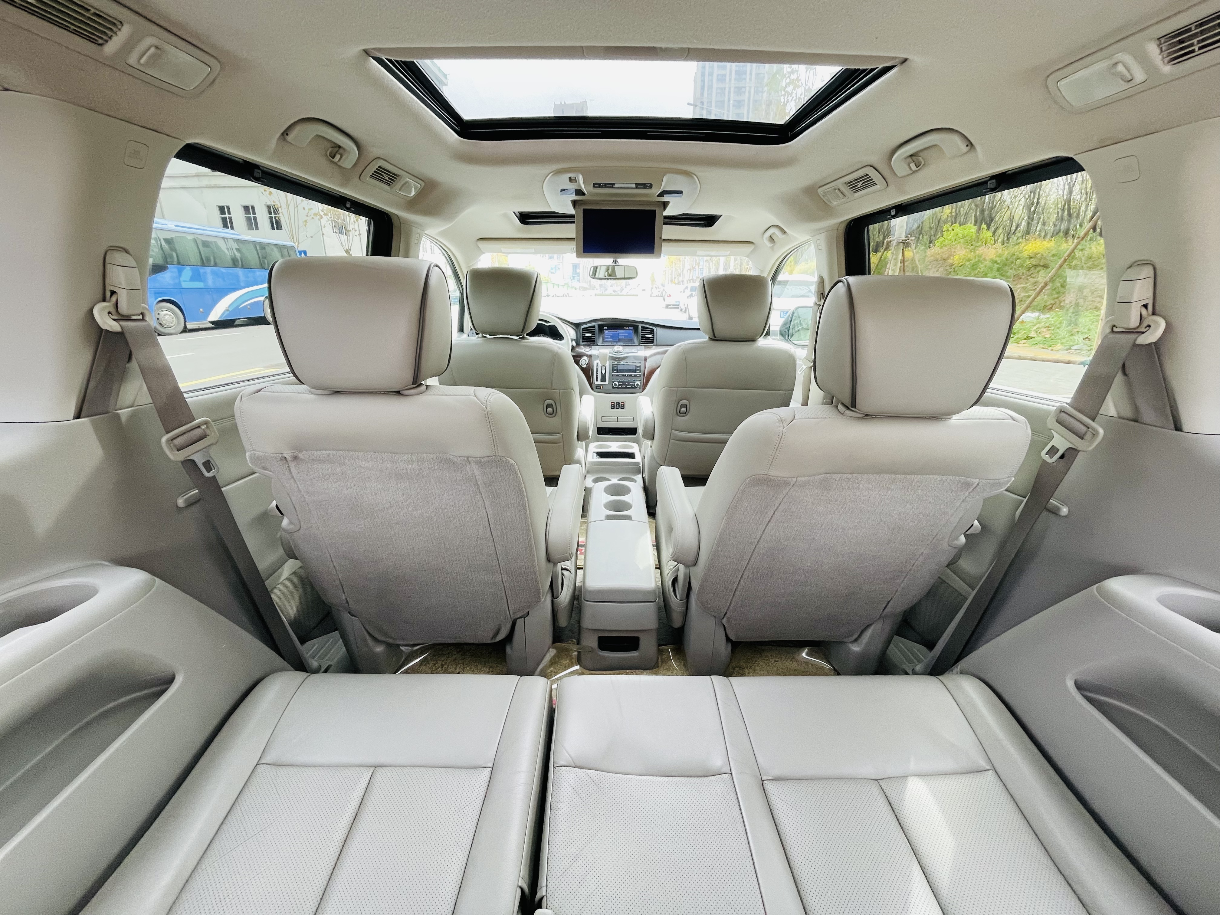 日产 贵士 2012 汽车图片 #24