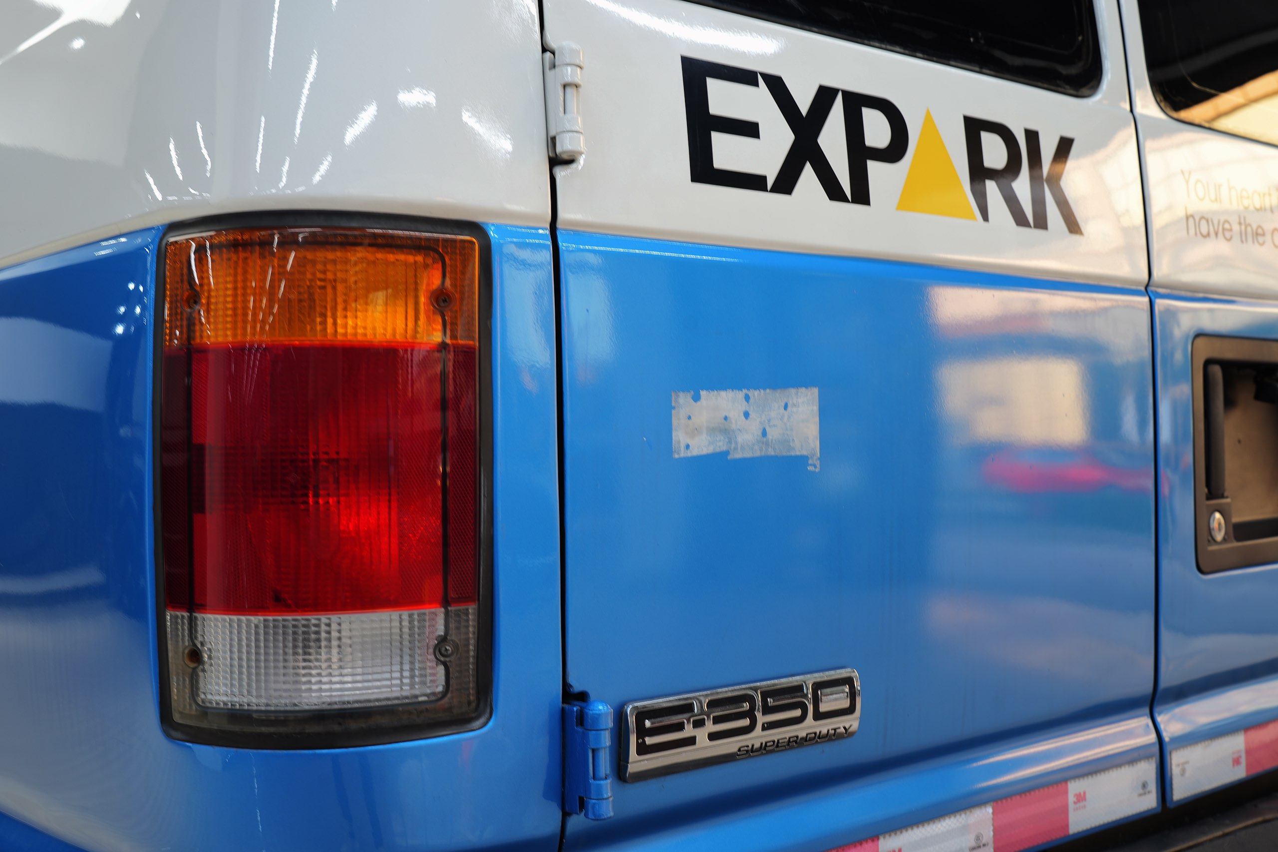 Ford E350 2012 car image #24