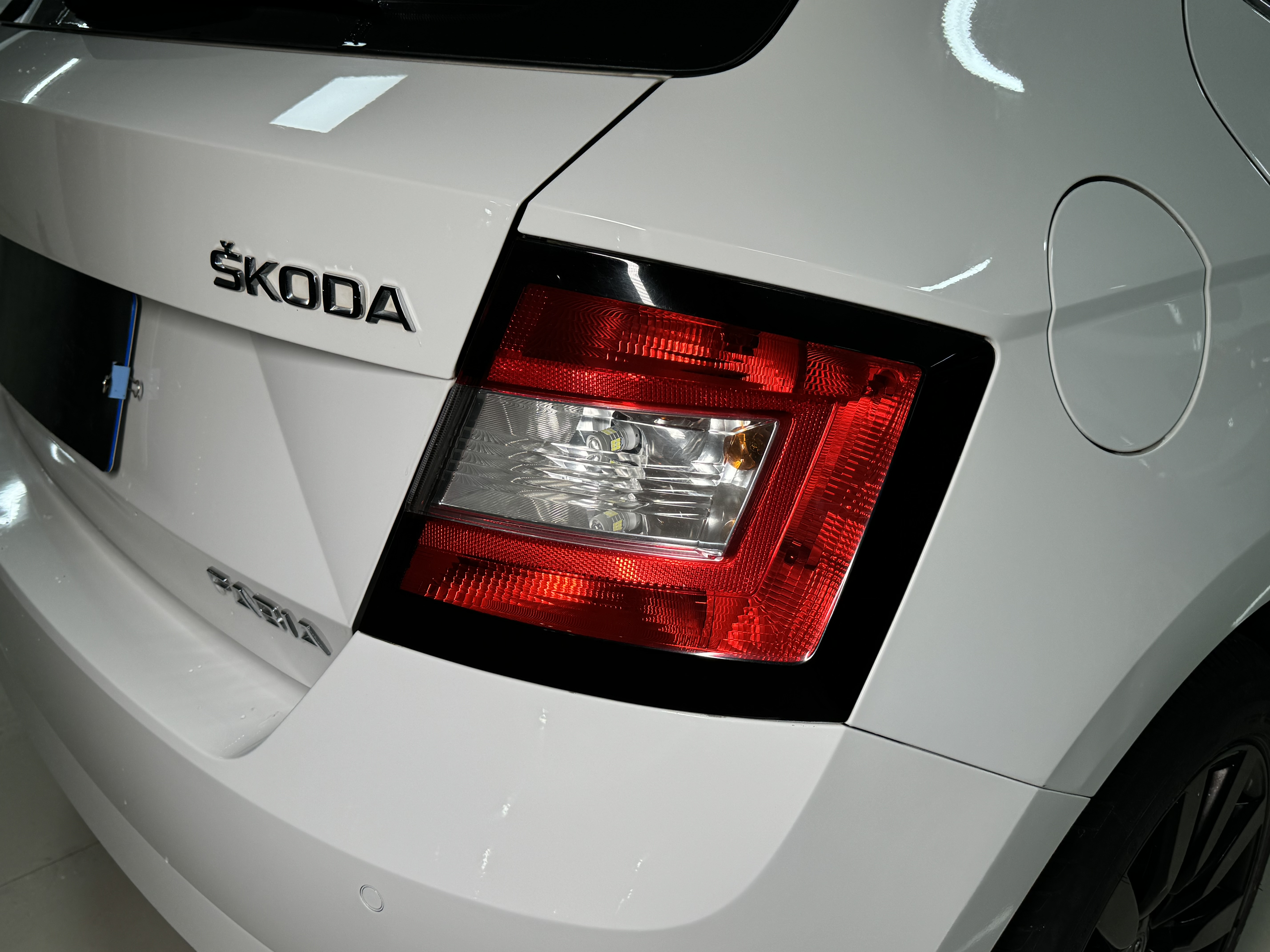 Skoda Fabia 2016 immagine di auto #24