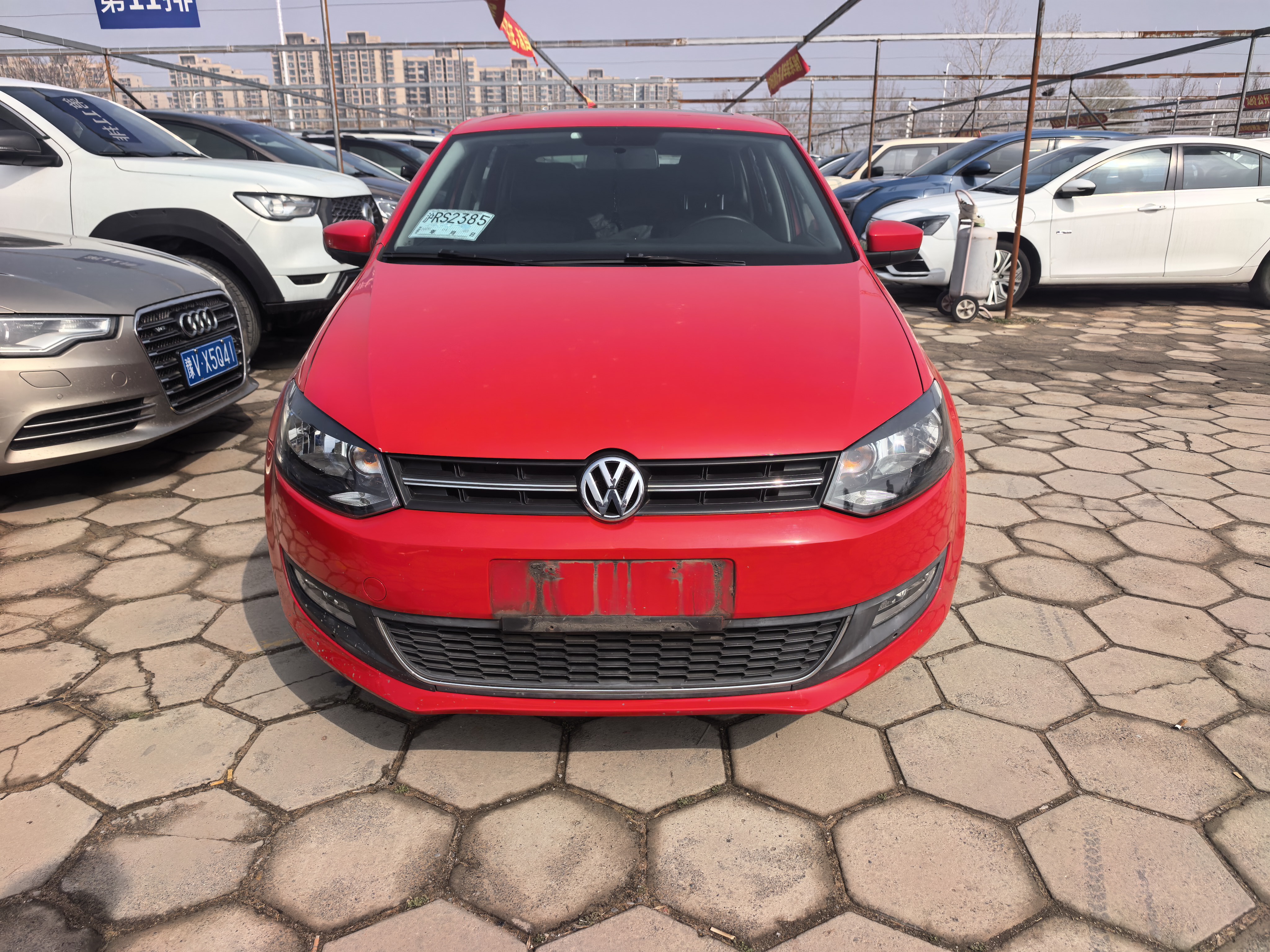 Polo 2012 car image #24