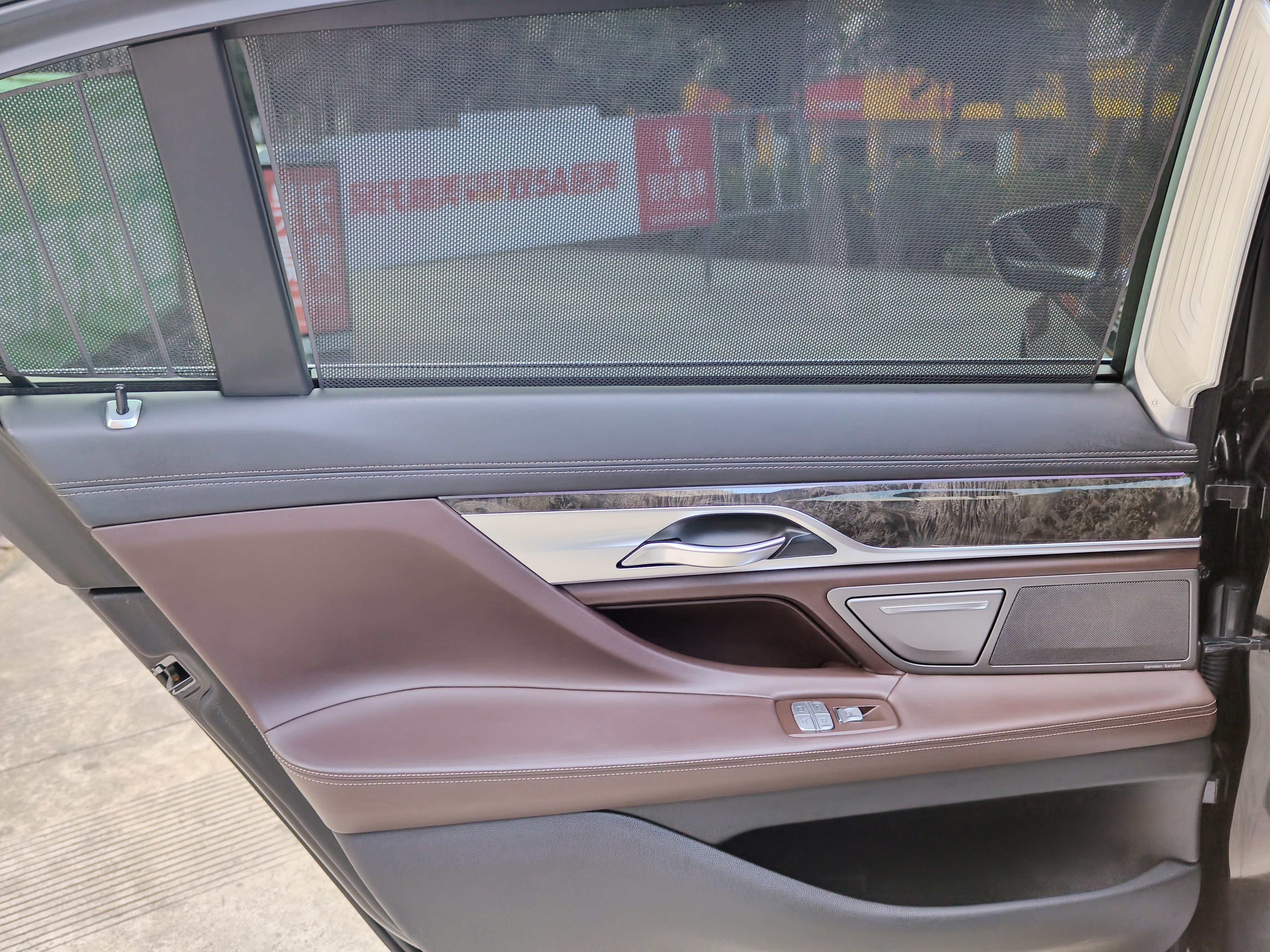 BMW 7 Series 2016 #24 BMW 7 Series 2016 car image #24