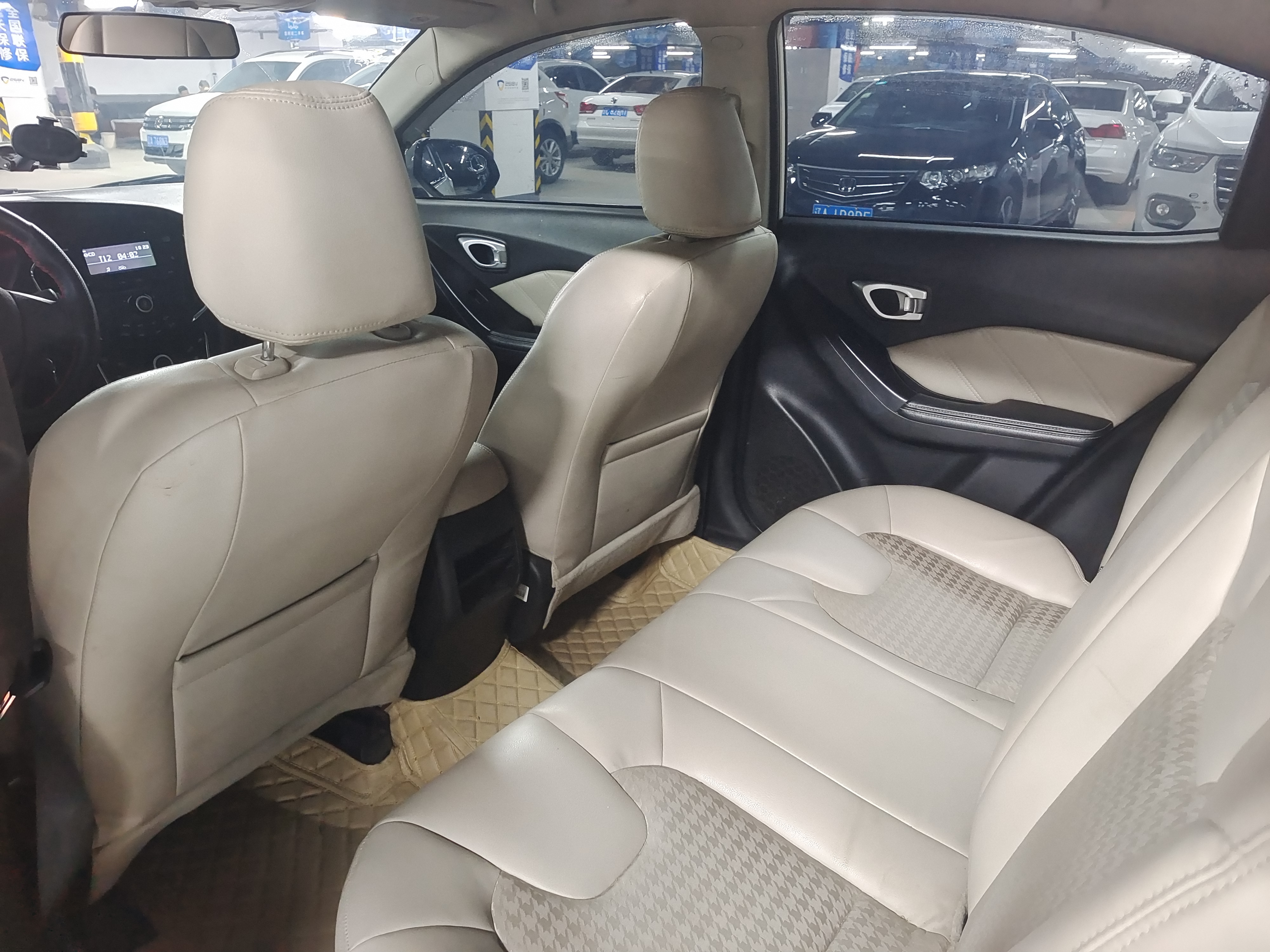 GAC Trumpchi GA3S 2016 #24 GAC Trumpchi GA3S 2016 car image #24