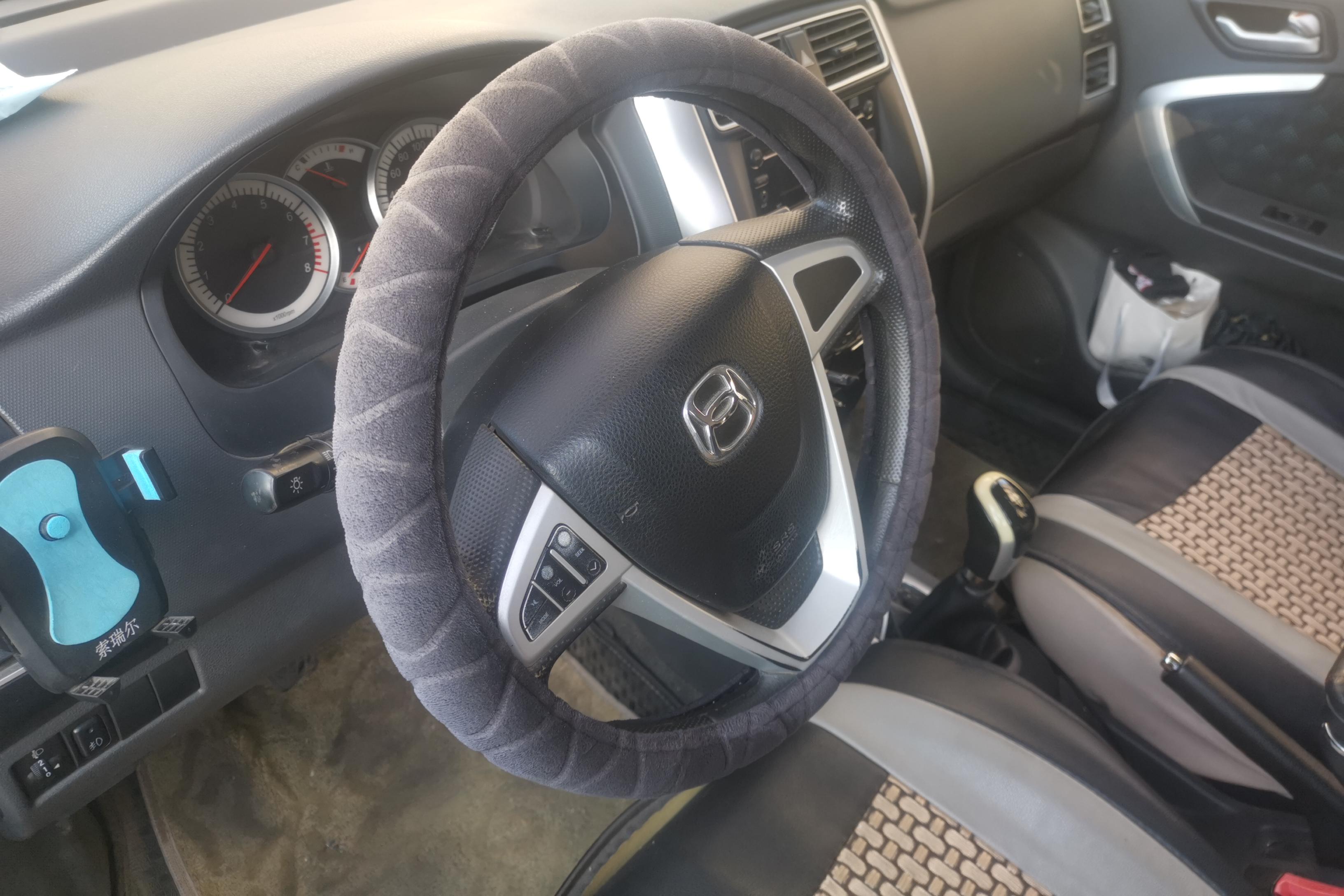 Suzuki Liana A6 2015 immagine di auto #24