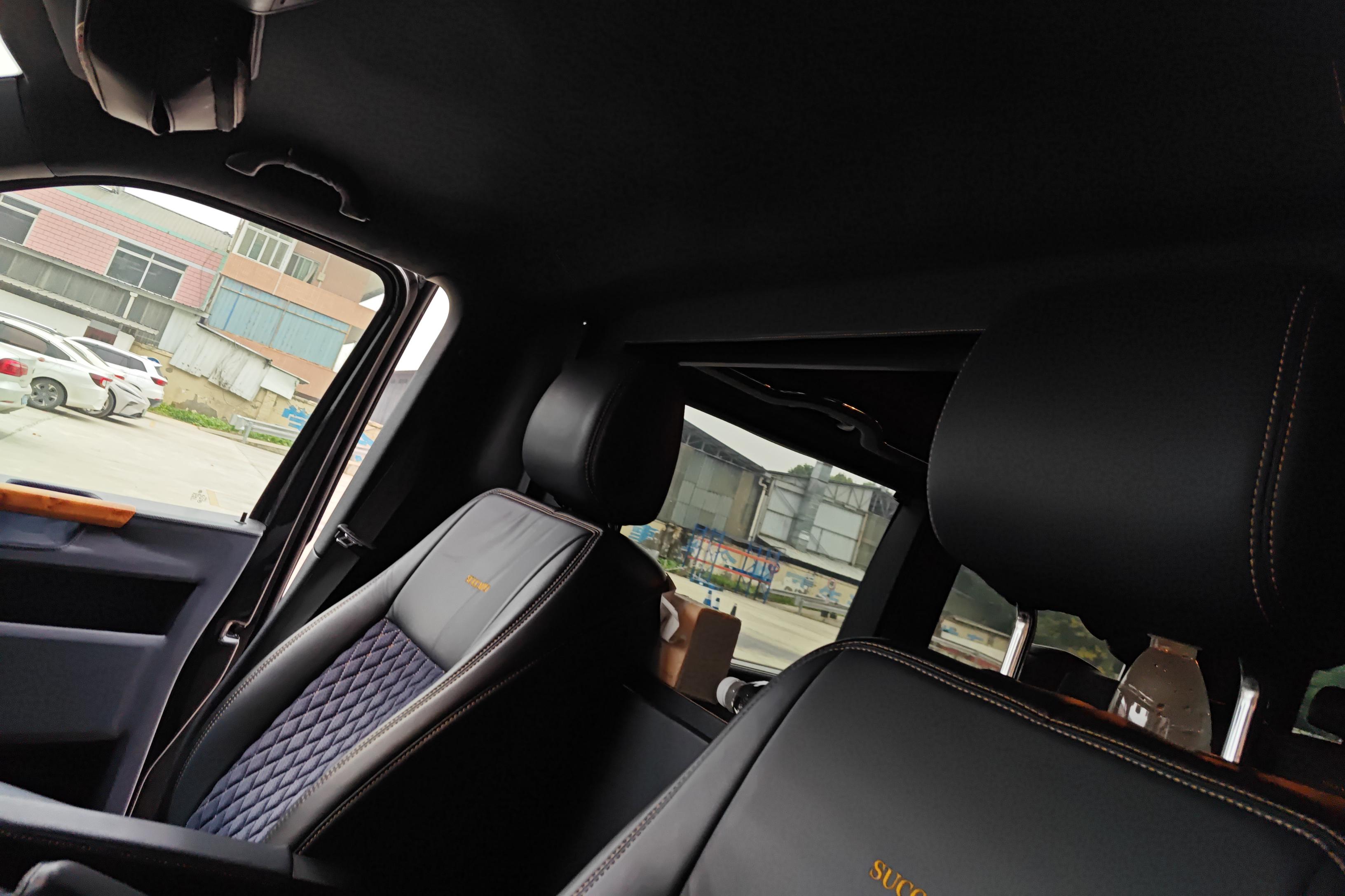 Volkswagen Caravelle 2019 car image #24