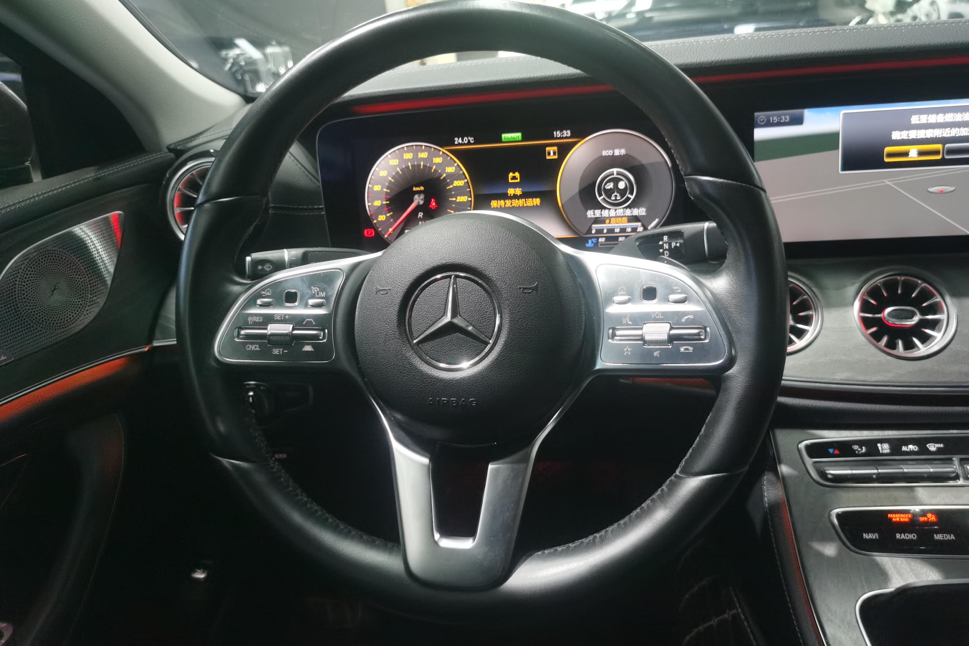 Mercedes-Benz CLS Class 2018 car image #24