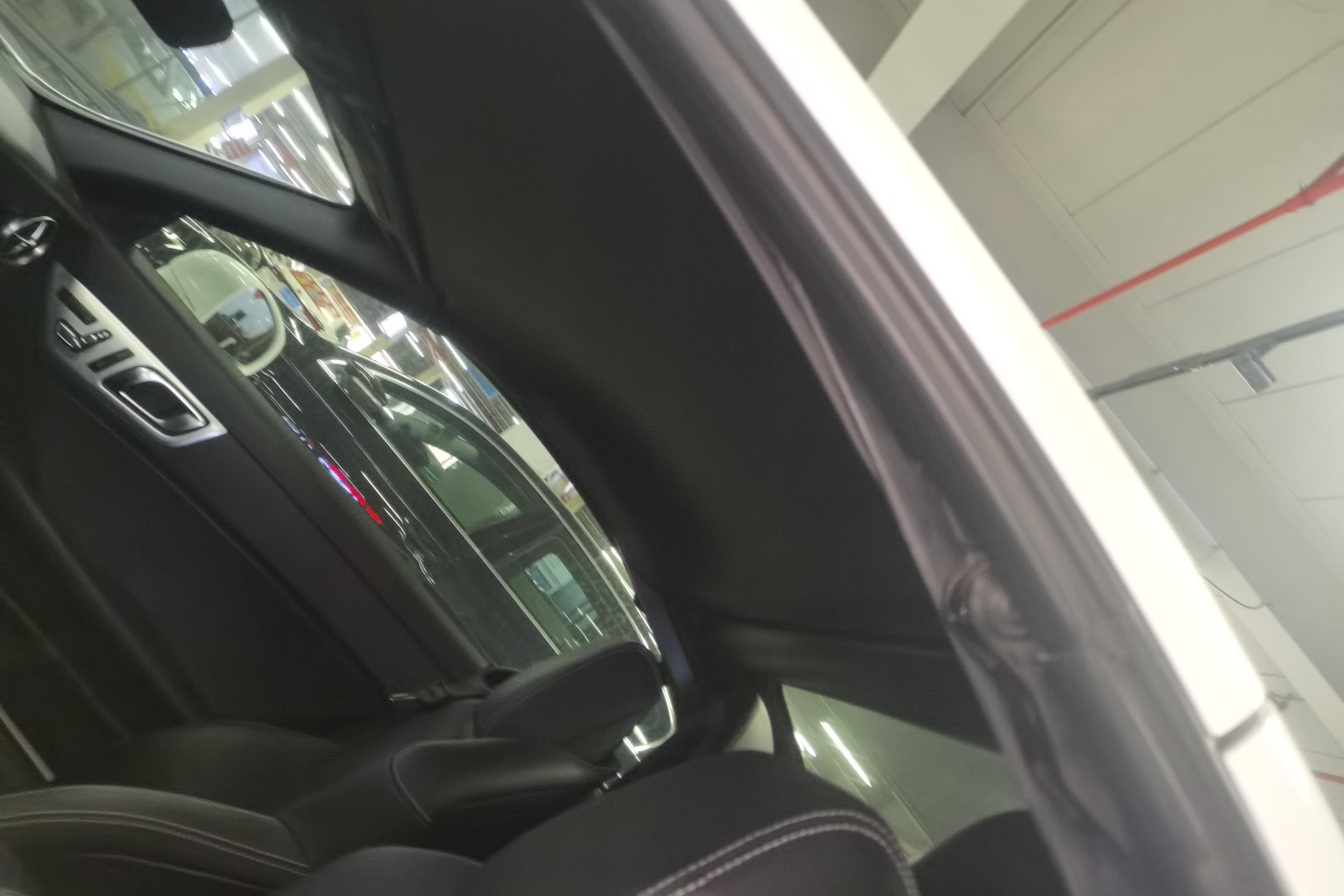 Mercedes-Benz SLC Class 2019 car image #24