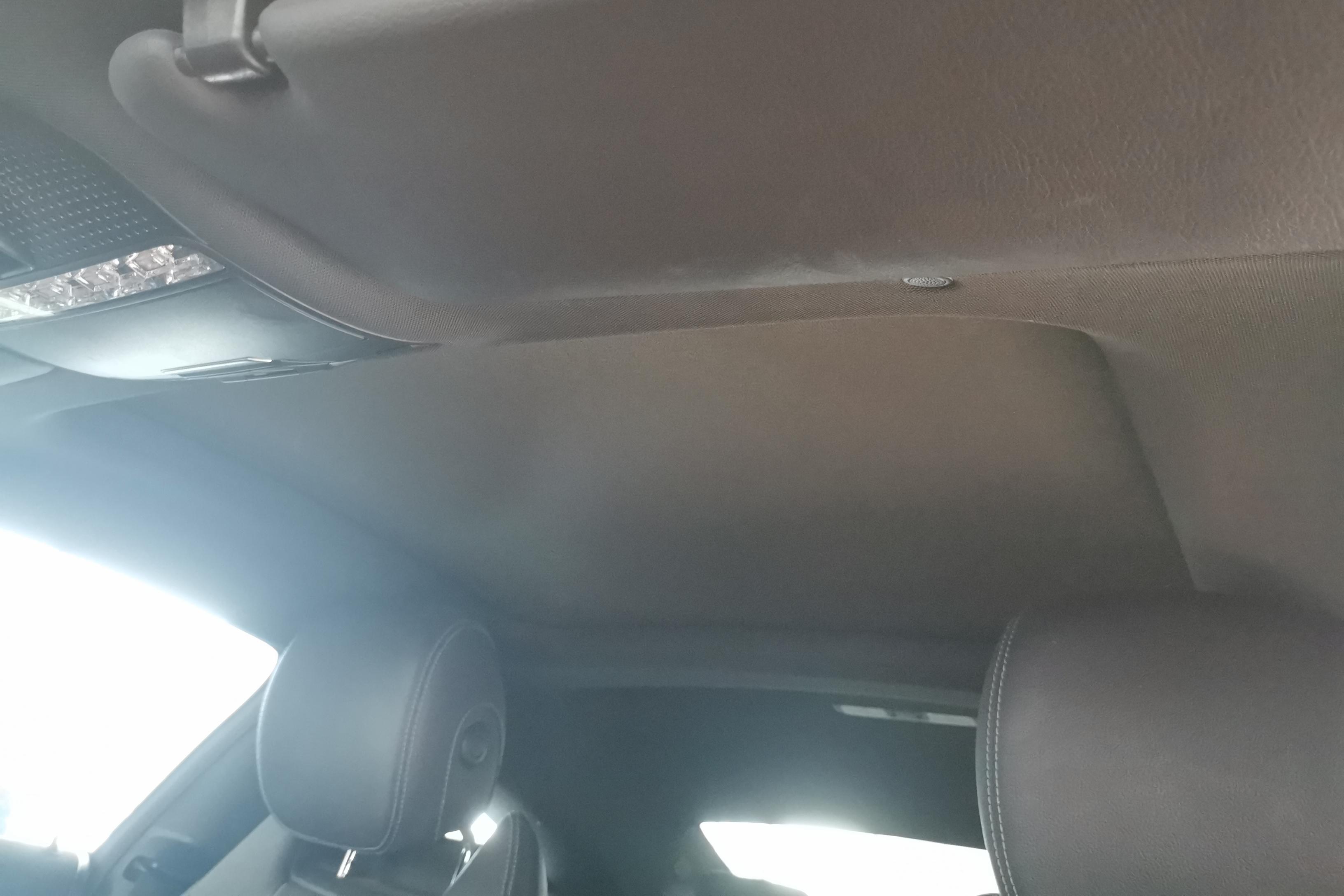 Mercedes-Benz C Class (Imported) 2020 car image #24