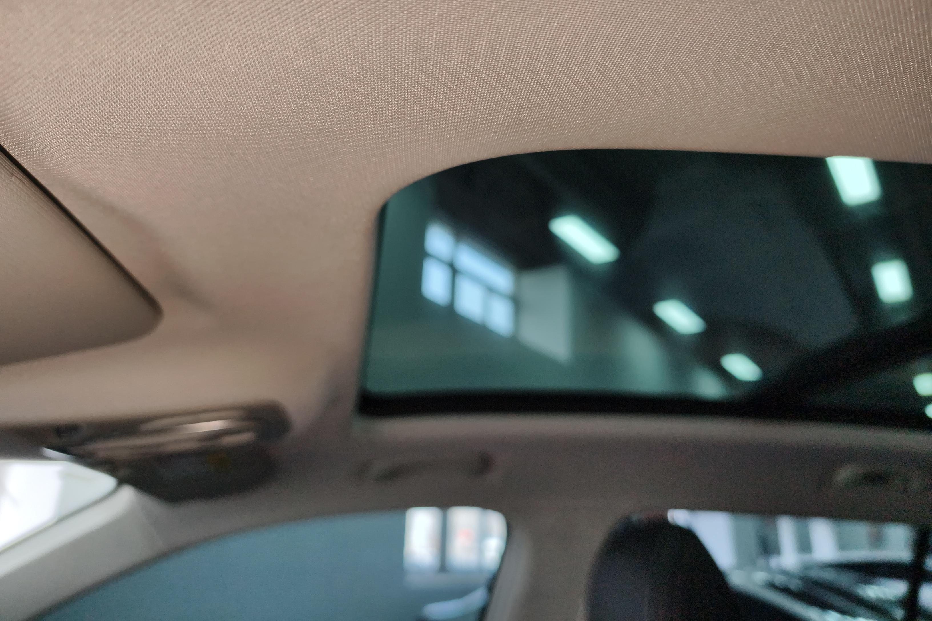 Roewe RX5 MAX 2023 изображение автомобиля #24