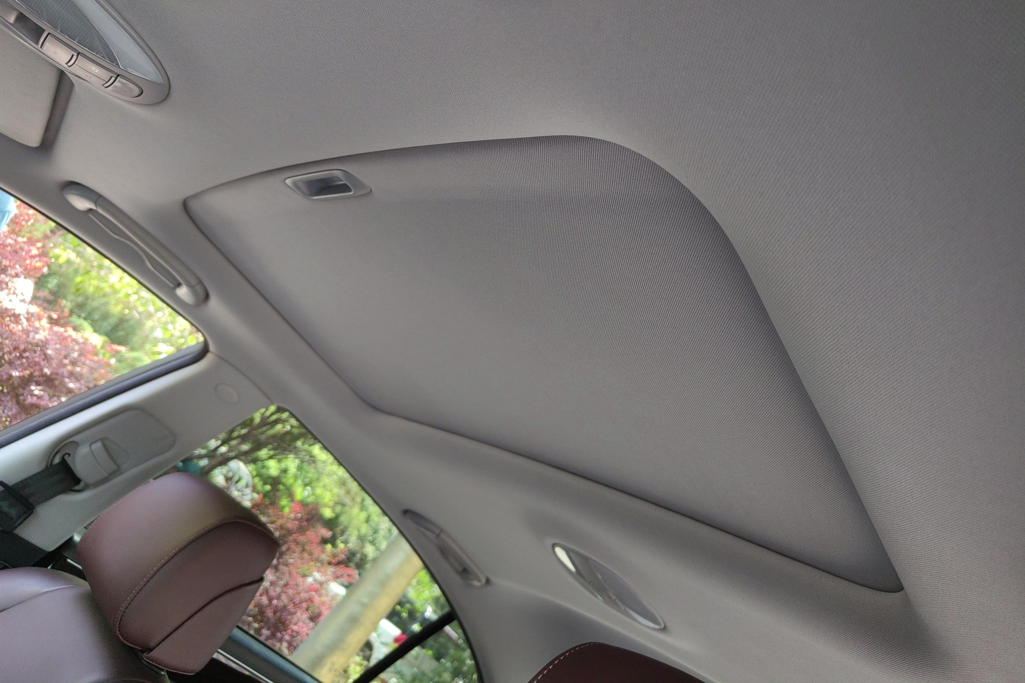 Hyundai Rohens 2014 car image #24