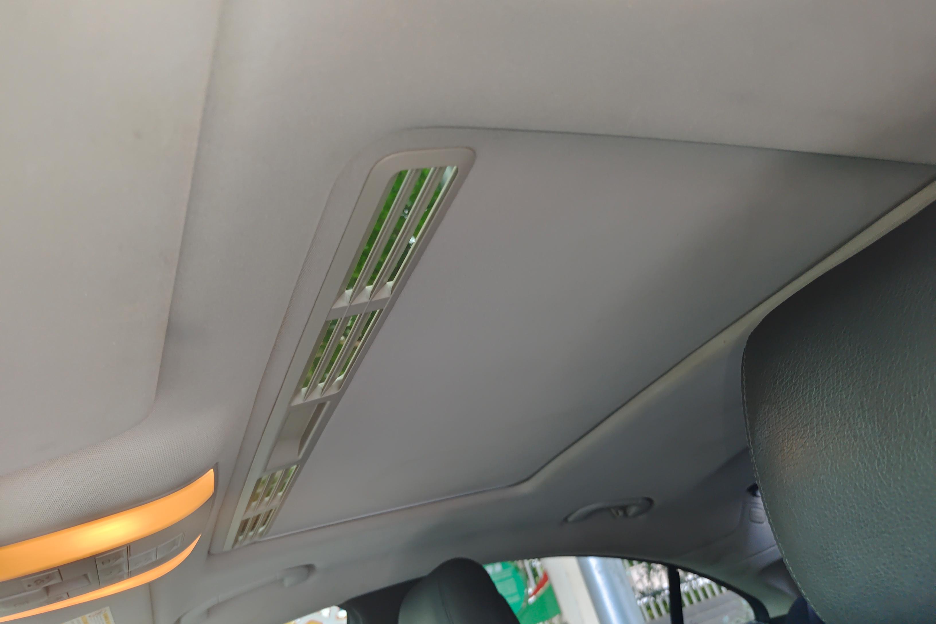 Mercedes-Benz CLS AMG 2012 imagem de carro #24