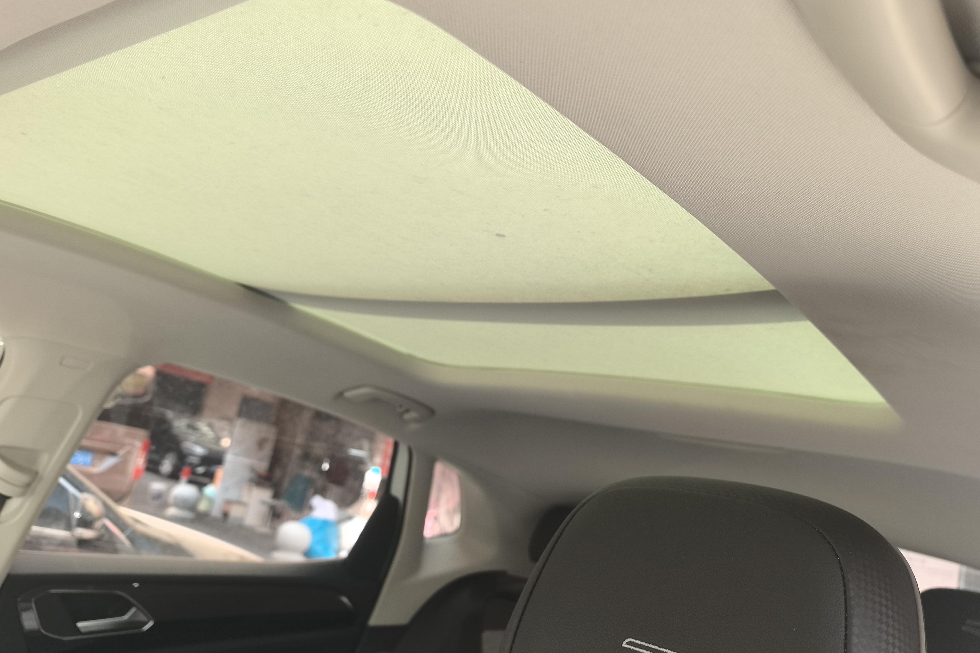 Volkswagen Tayron X 2023 car image #24