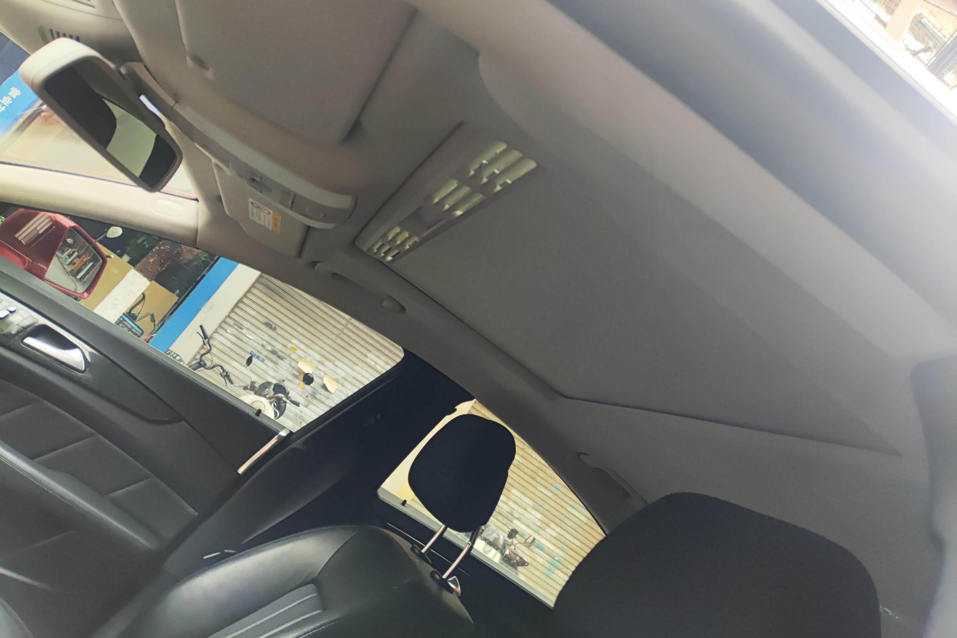 Mercedes-Benz CLS Class 2016 car image #24