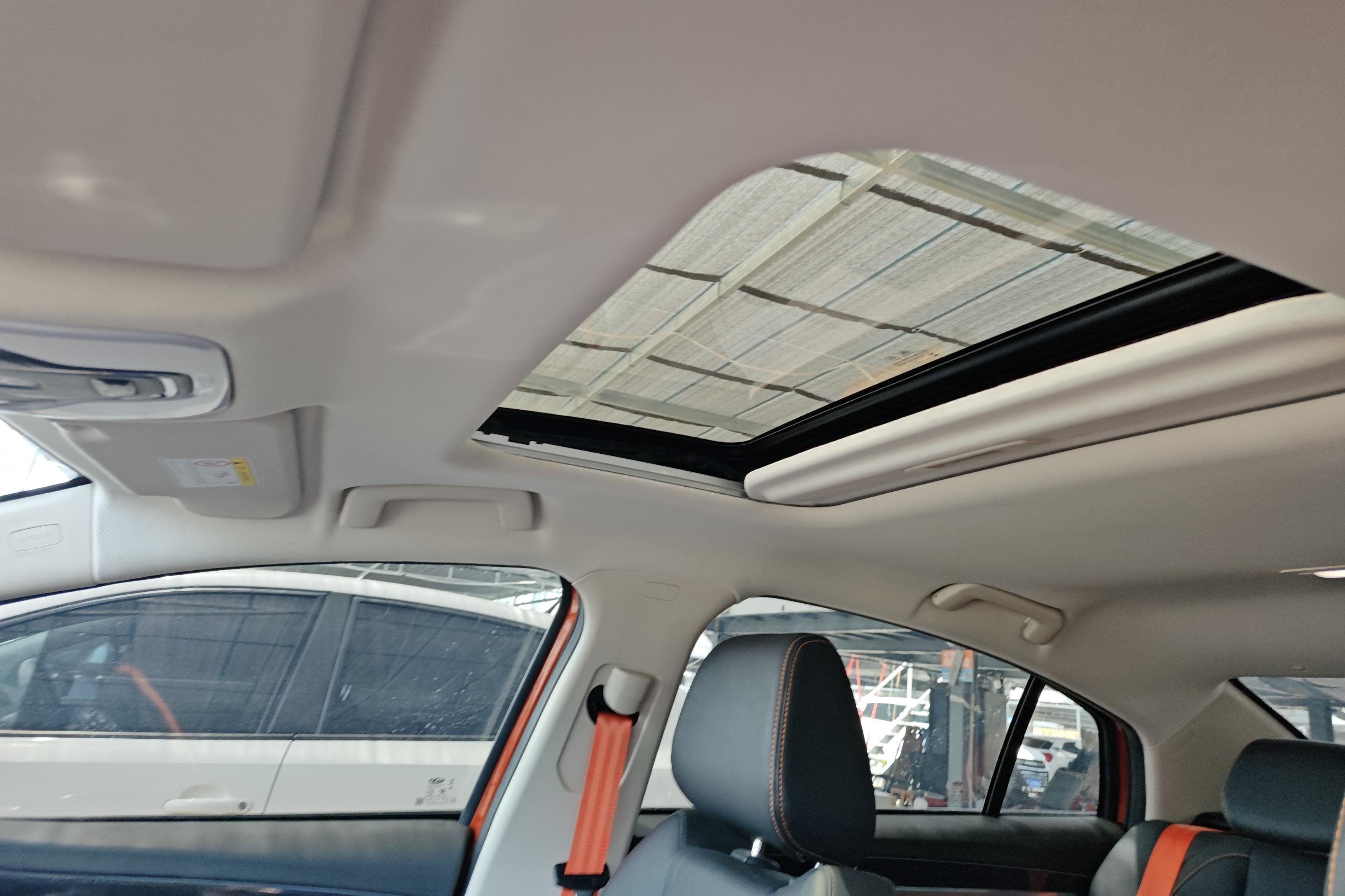 Chery Arrizo 5 GT 2022 immagine di auto #24