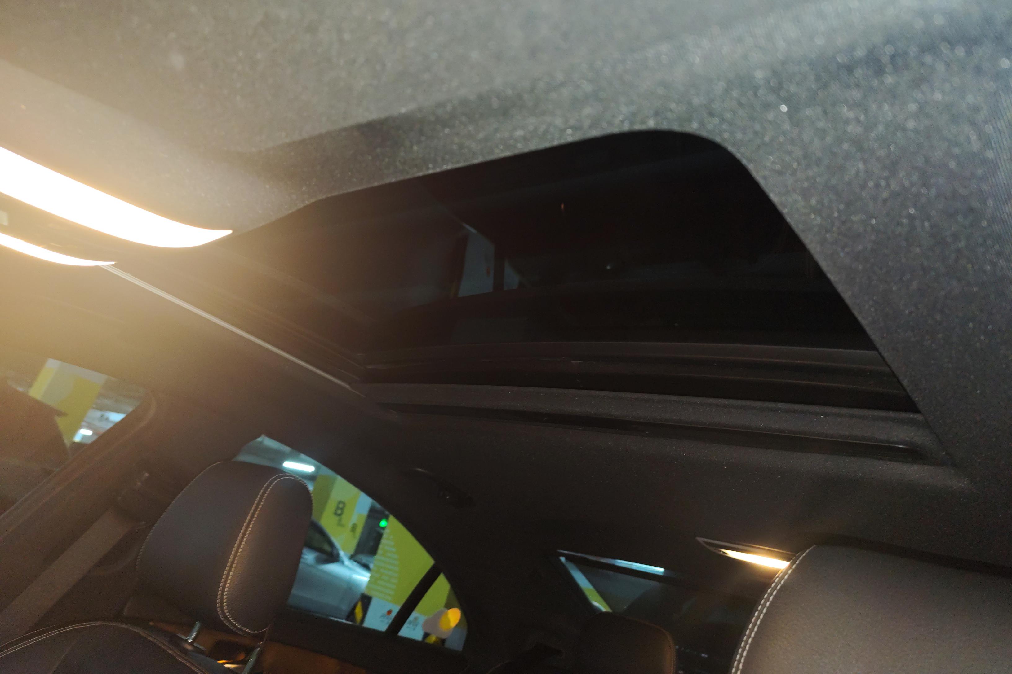 Mercedes-Benz CLS Class 2011 car image #24