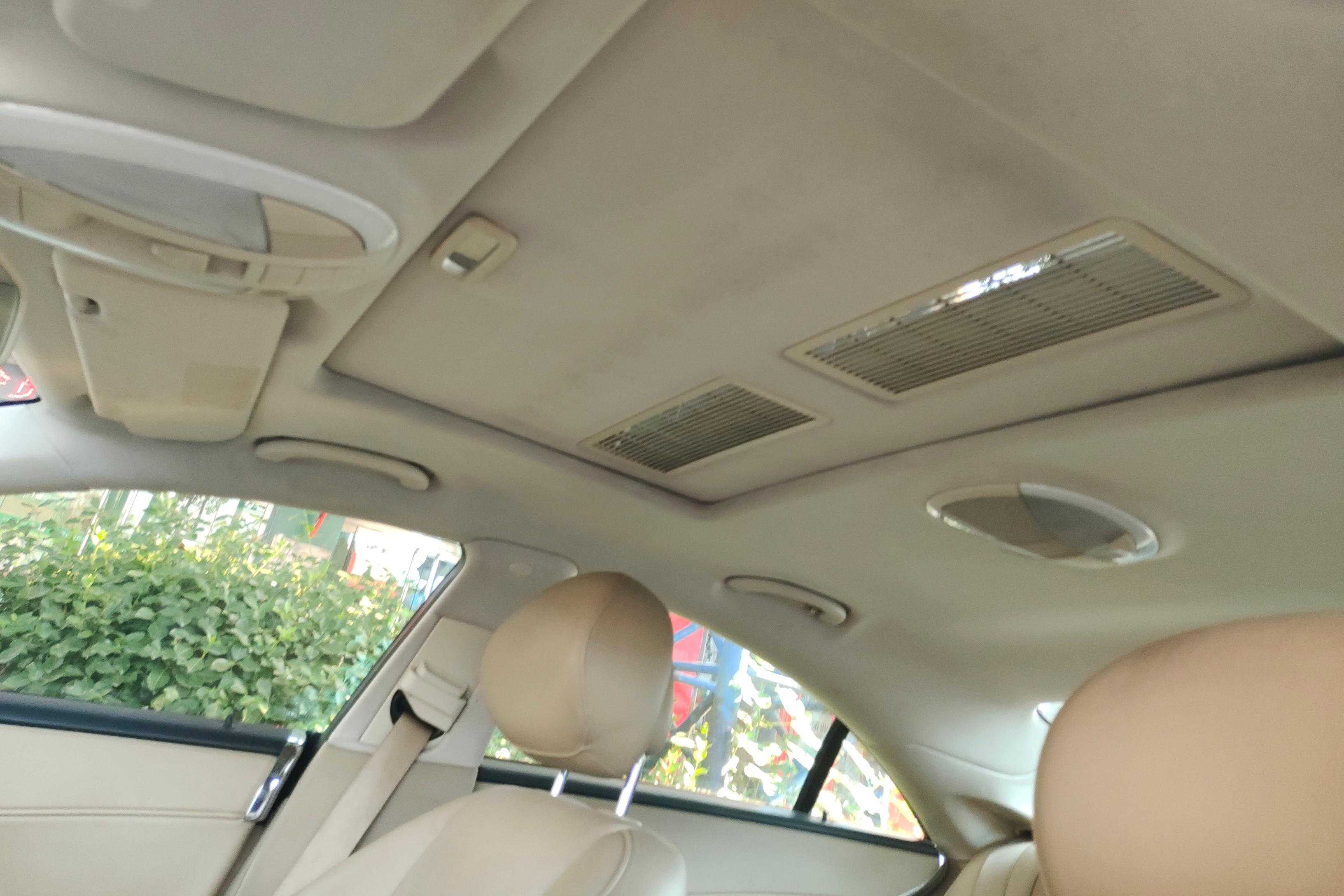 Mercedes-Benz CLS Class 2010 #24 Mercedes-Benz CLS Class 2010 car image #24