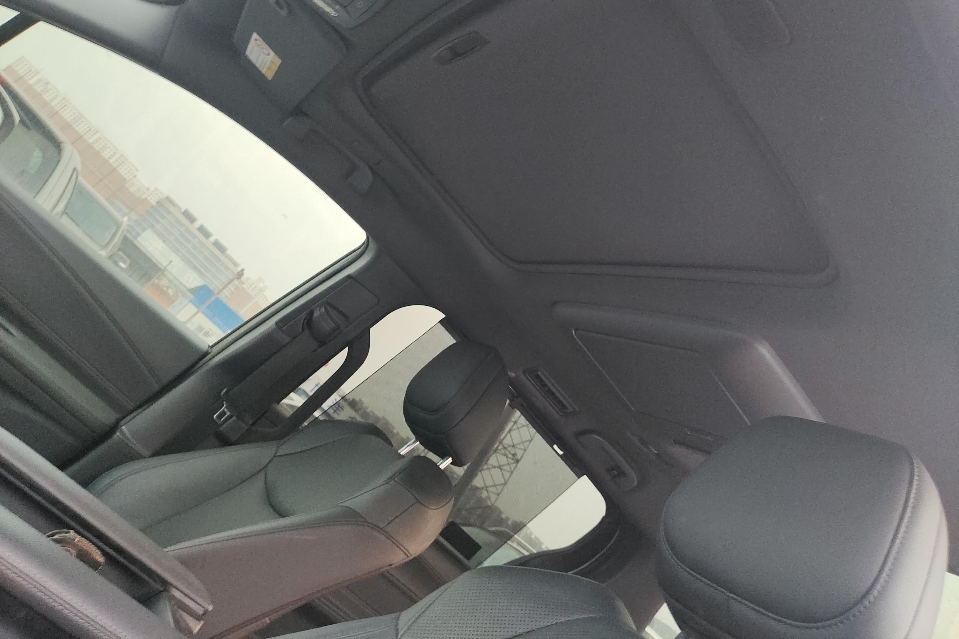 Toyota Granvia 2023 car image #24