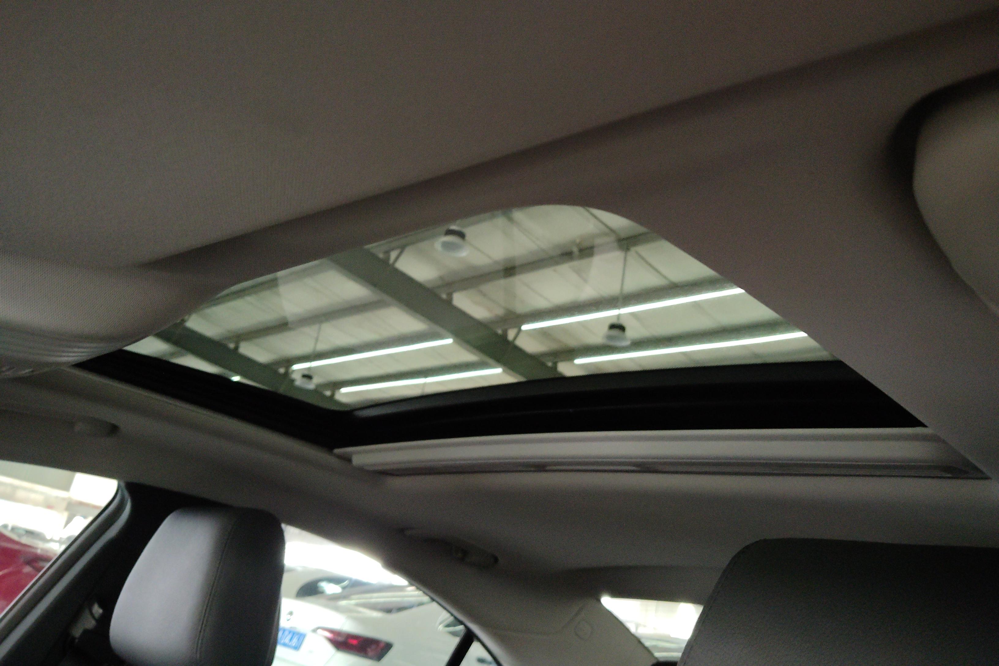 Mercedes-Benz CLS AMG 2015 car image #24