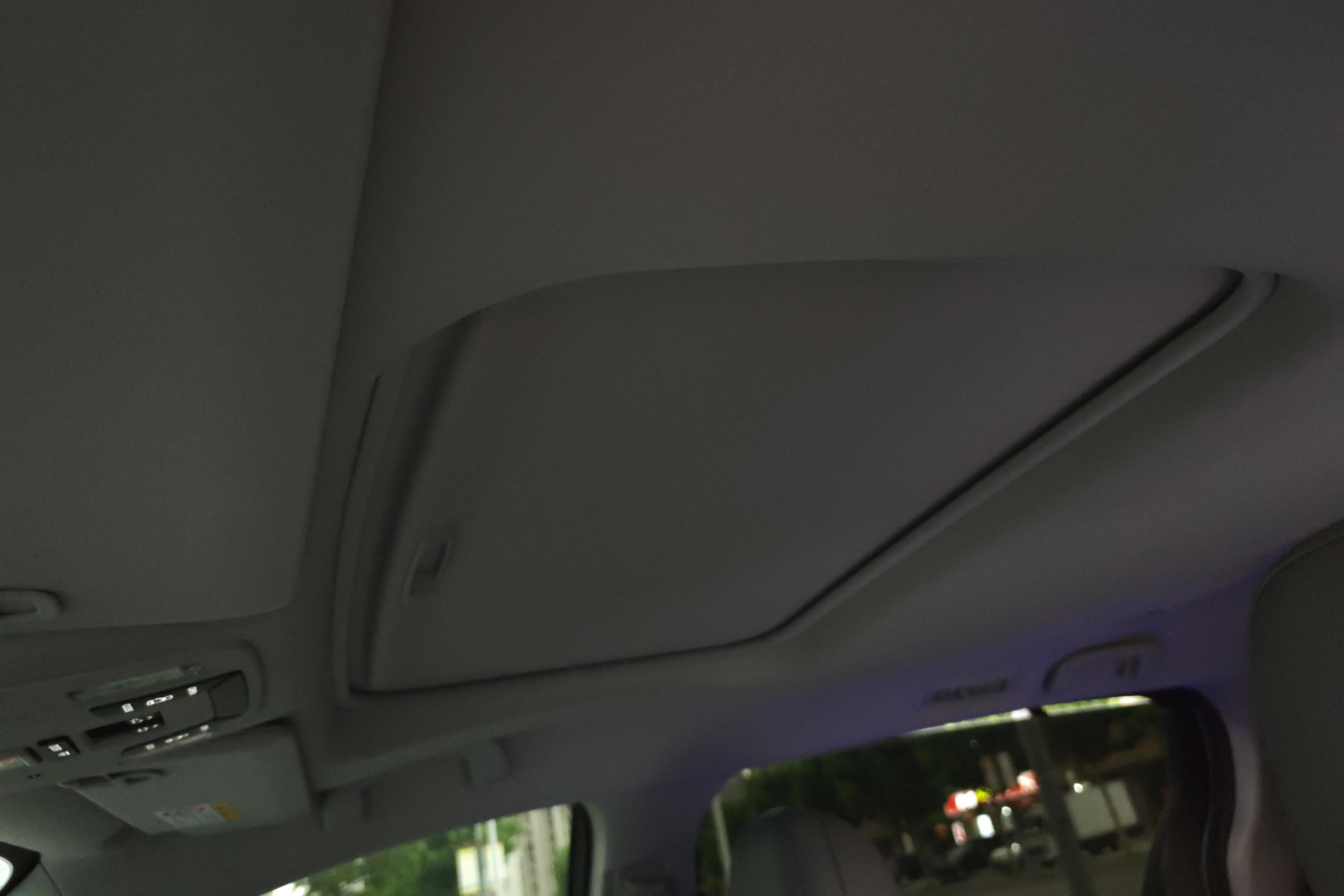 Toyota Granvia 2024 immagine di auto #24