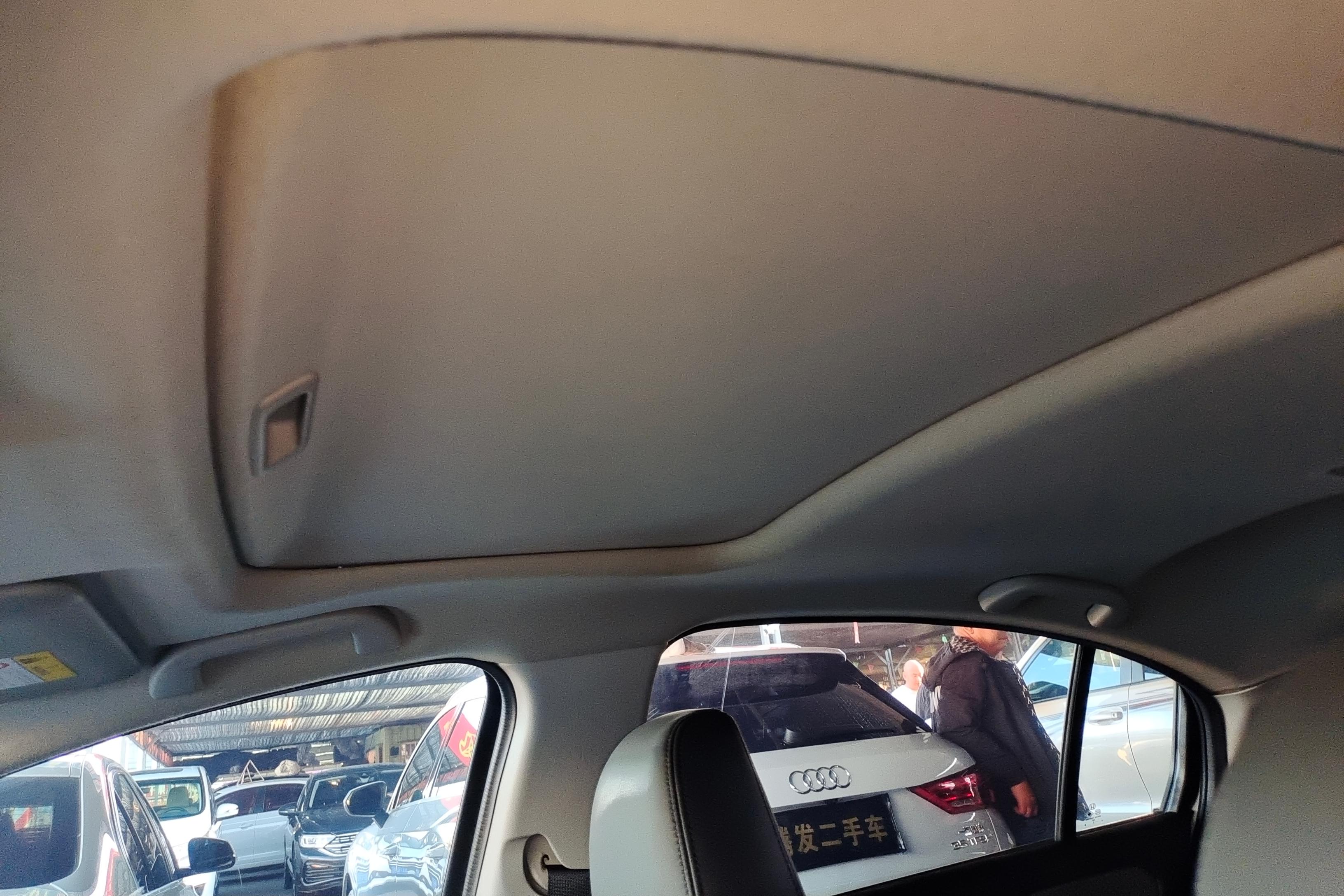 Honda Gienia 2018 car image #24