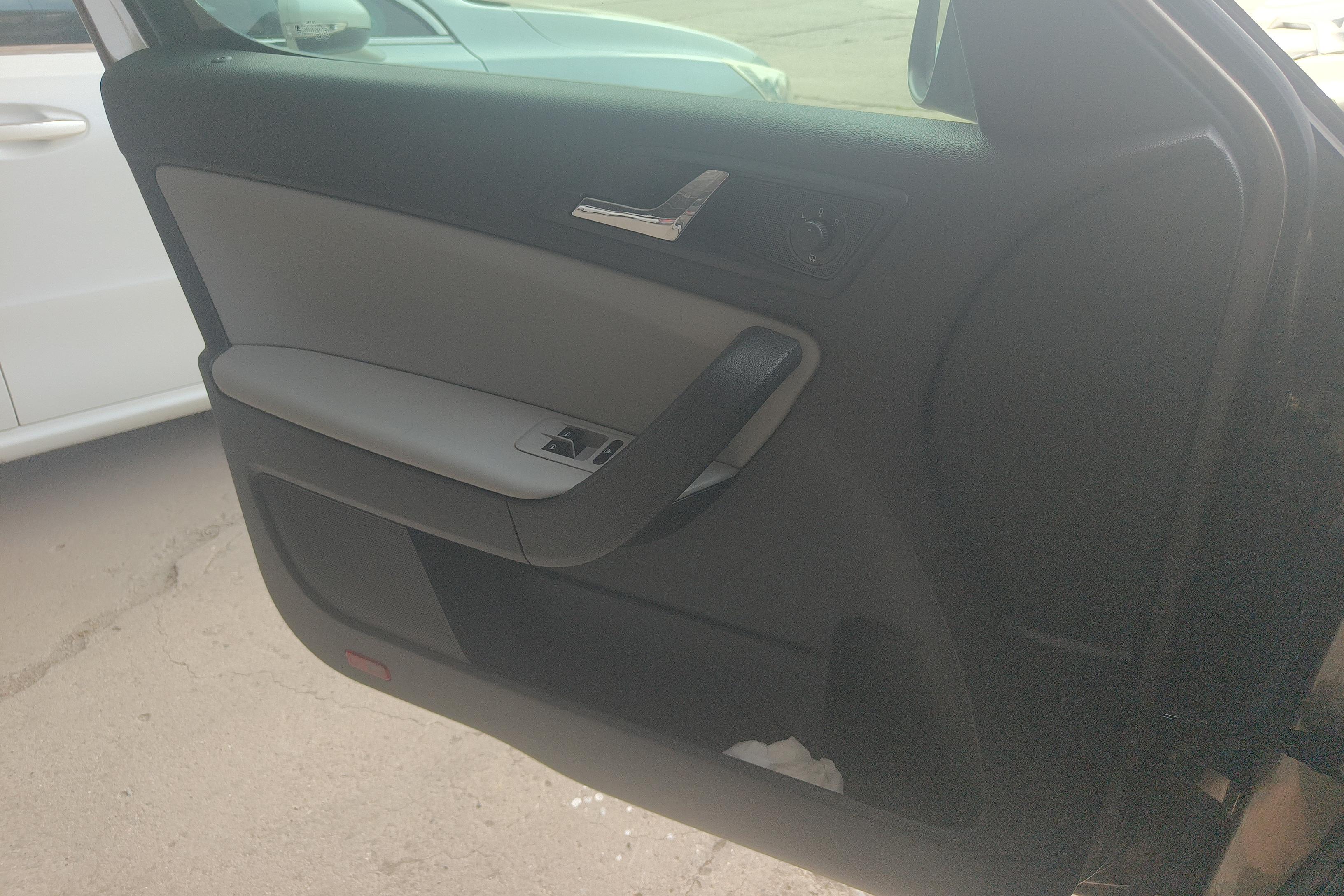 Skoda Yeti 2016 car image #24