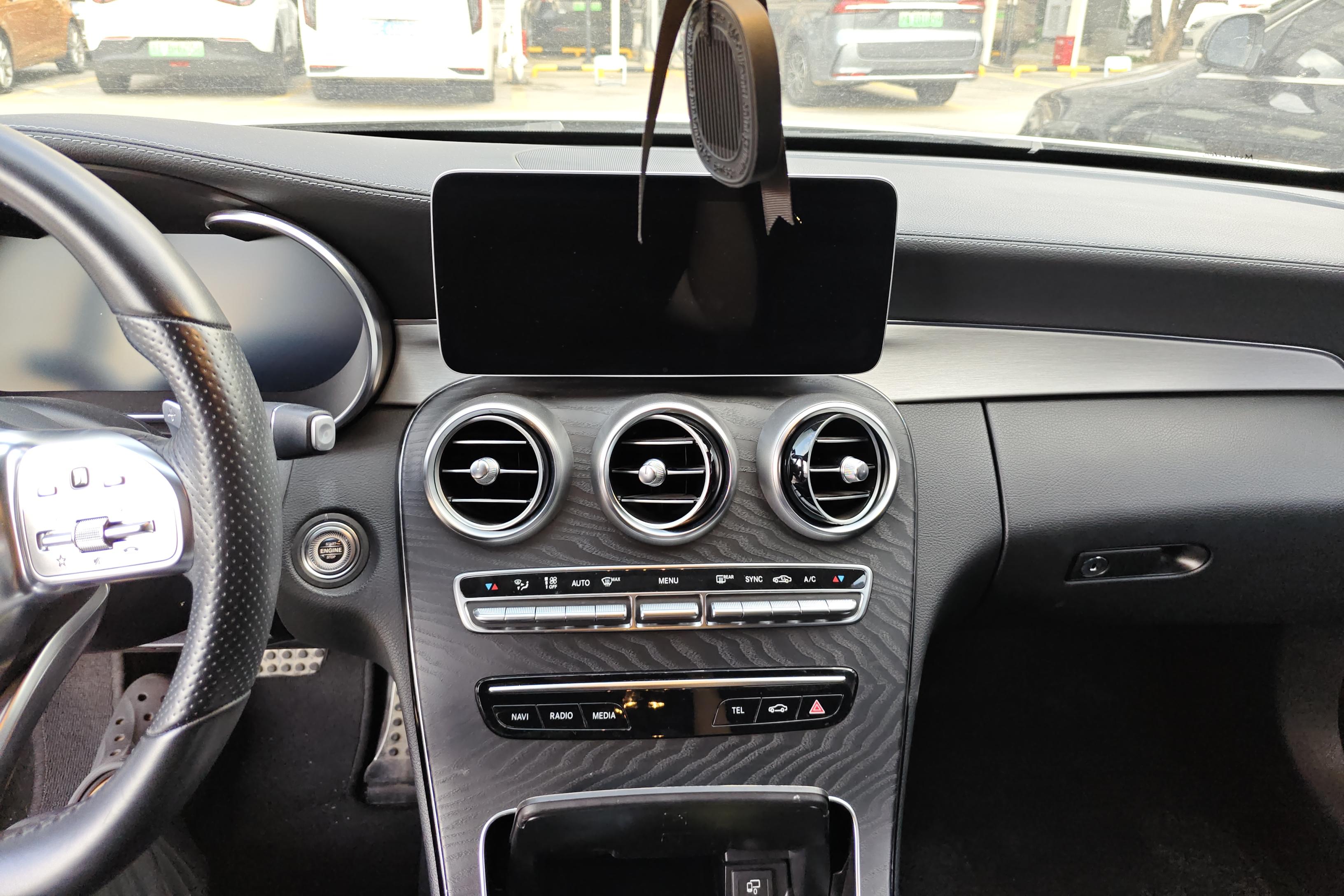 Mercedes-Benz C Class (Imported) 2019 #24 Mercedes-Benz C Class (Imported) 2019 car image #24