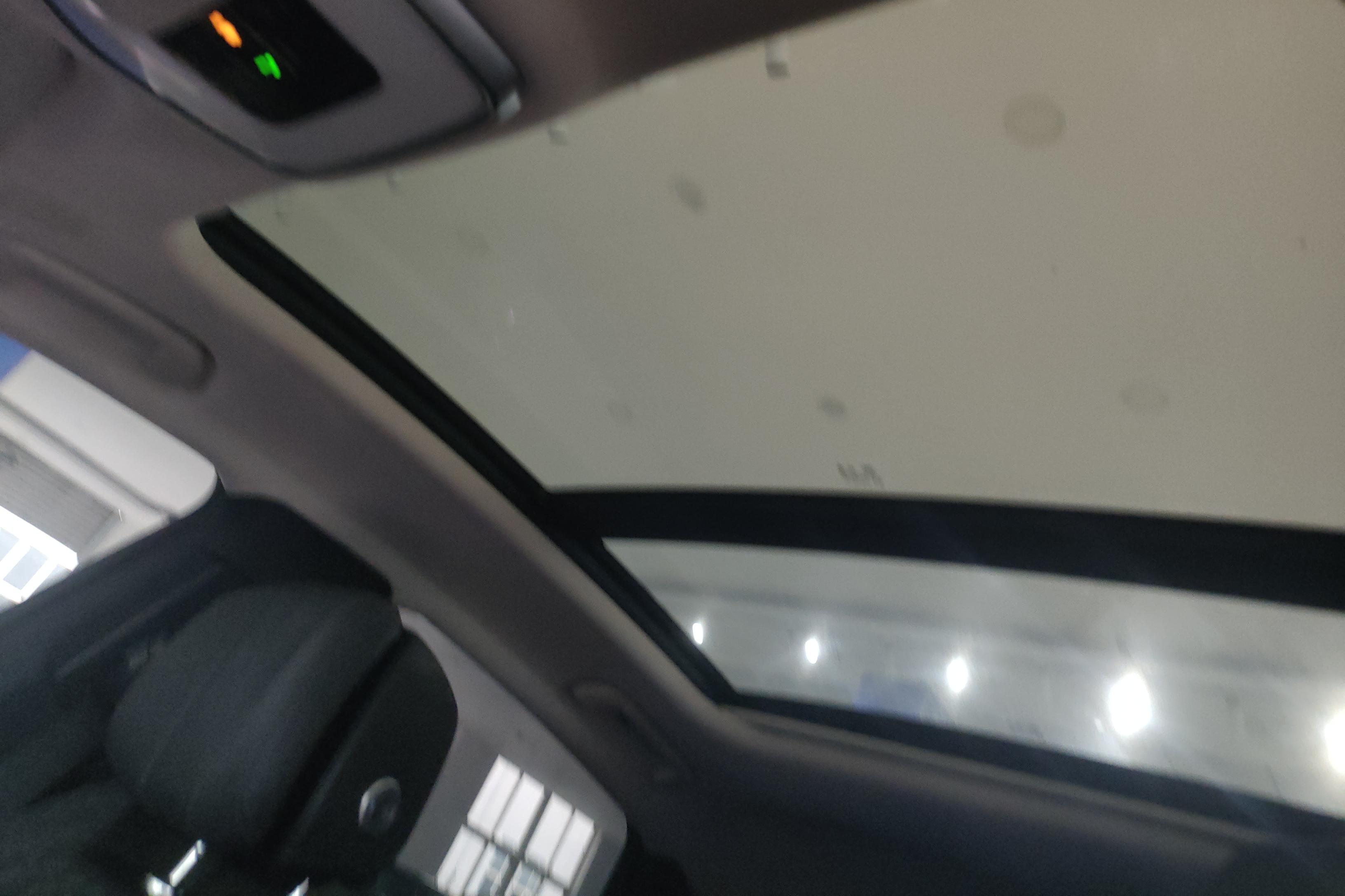 HongQi H9 2023 car image #24