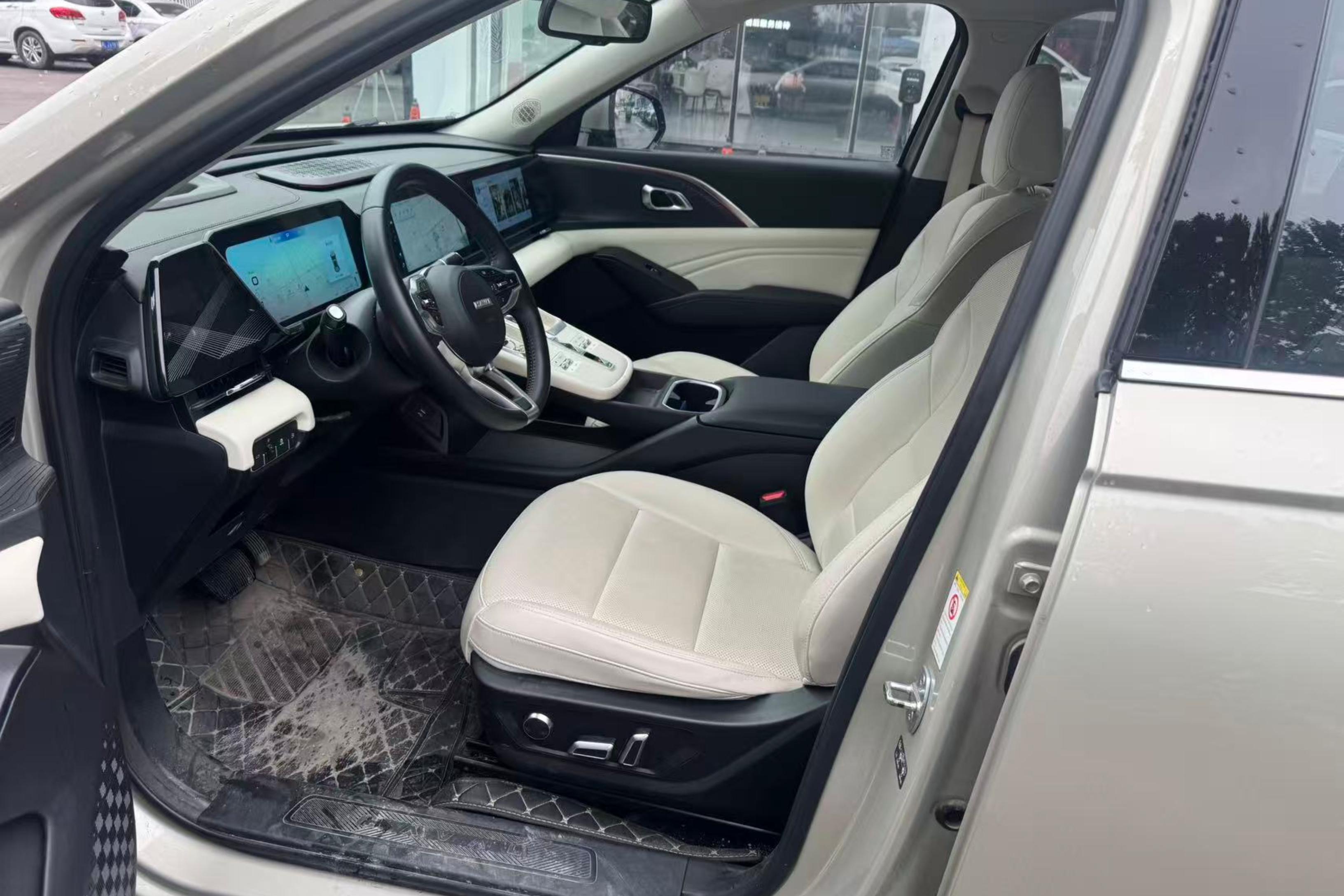 Haval Fierce Dragon MAX 2023 #24 Haval Fierce Dragon MAX 2023 car image #24