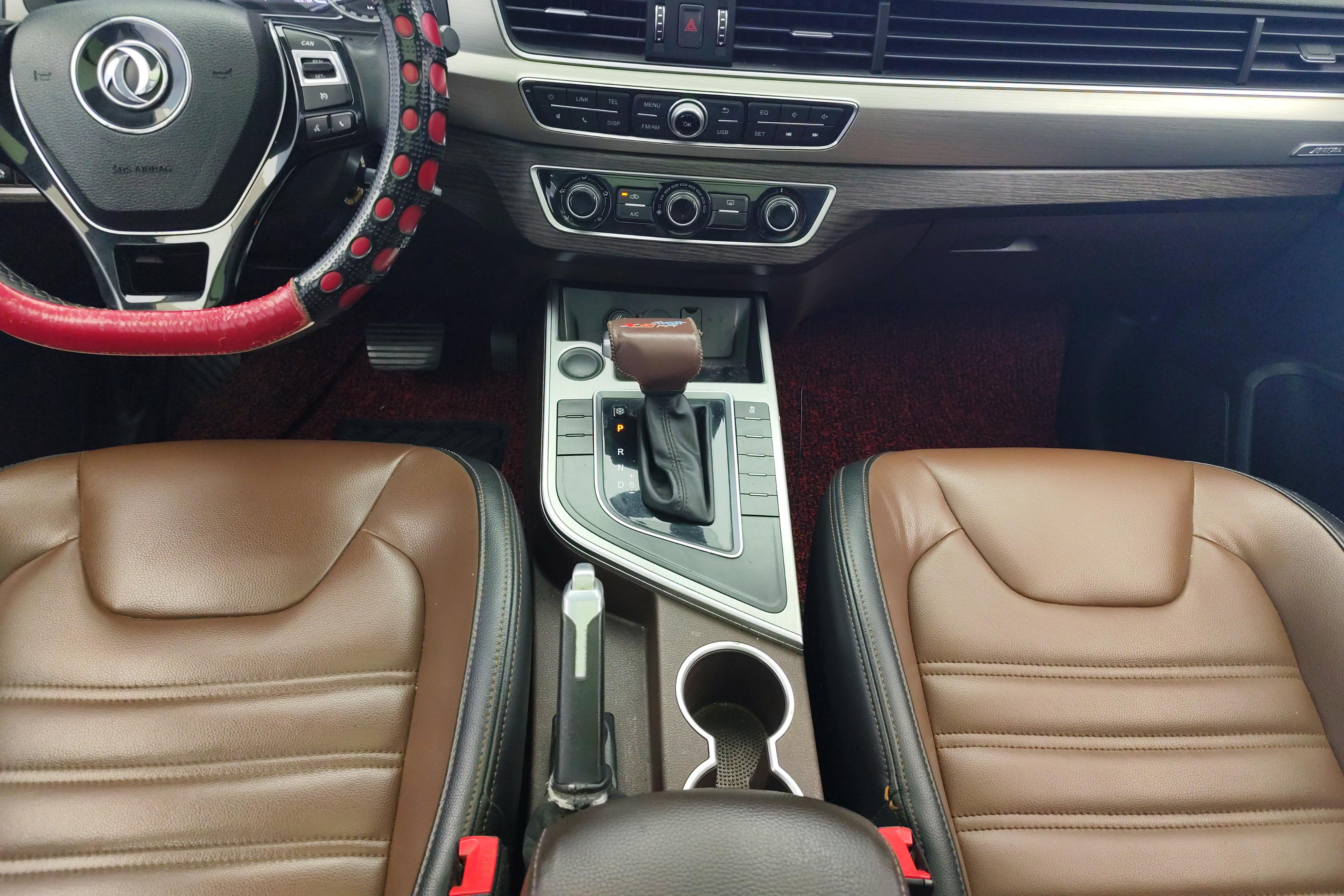 Forthing JOYEAR X6 2018 #24 Forthing JOYEAR X6 2018 car image #24