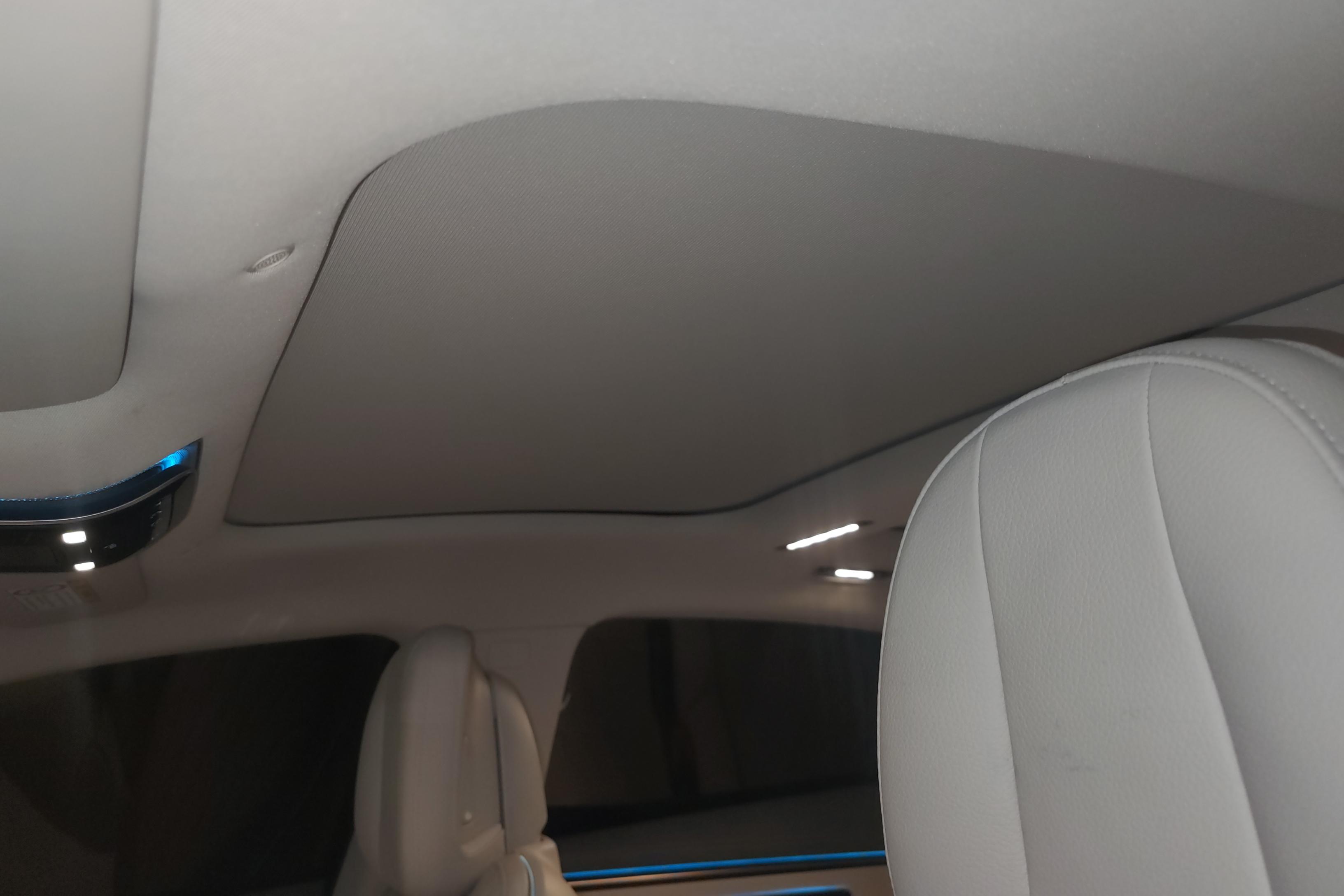 Mercedes-Benz EQS SUV 2022 car image #24