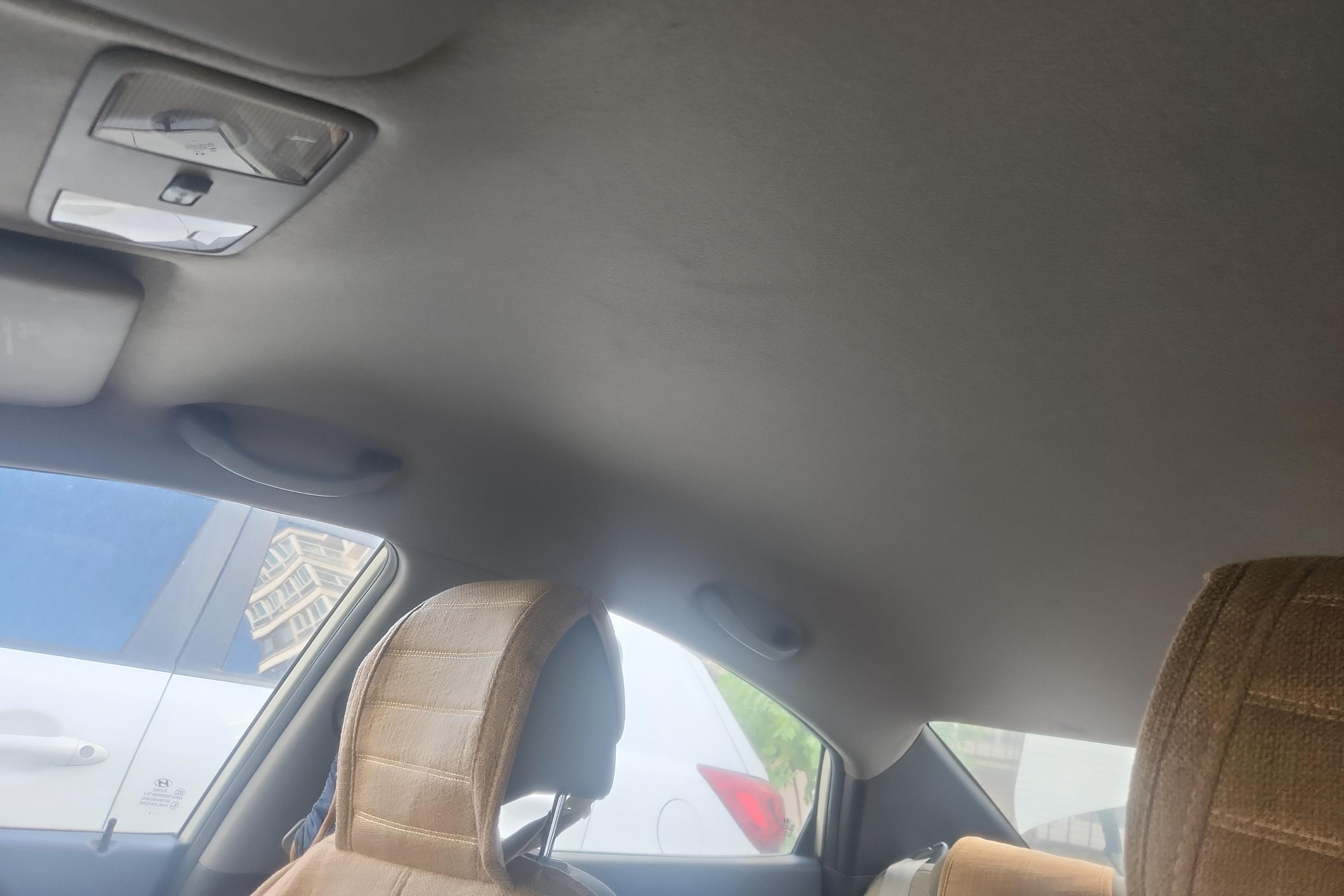 Hyundai Reina 2016 #24 Hyundai Reina 2016 car image #24