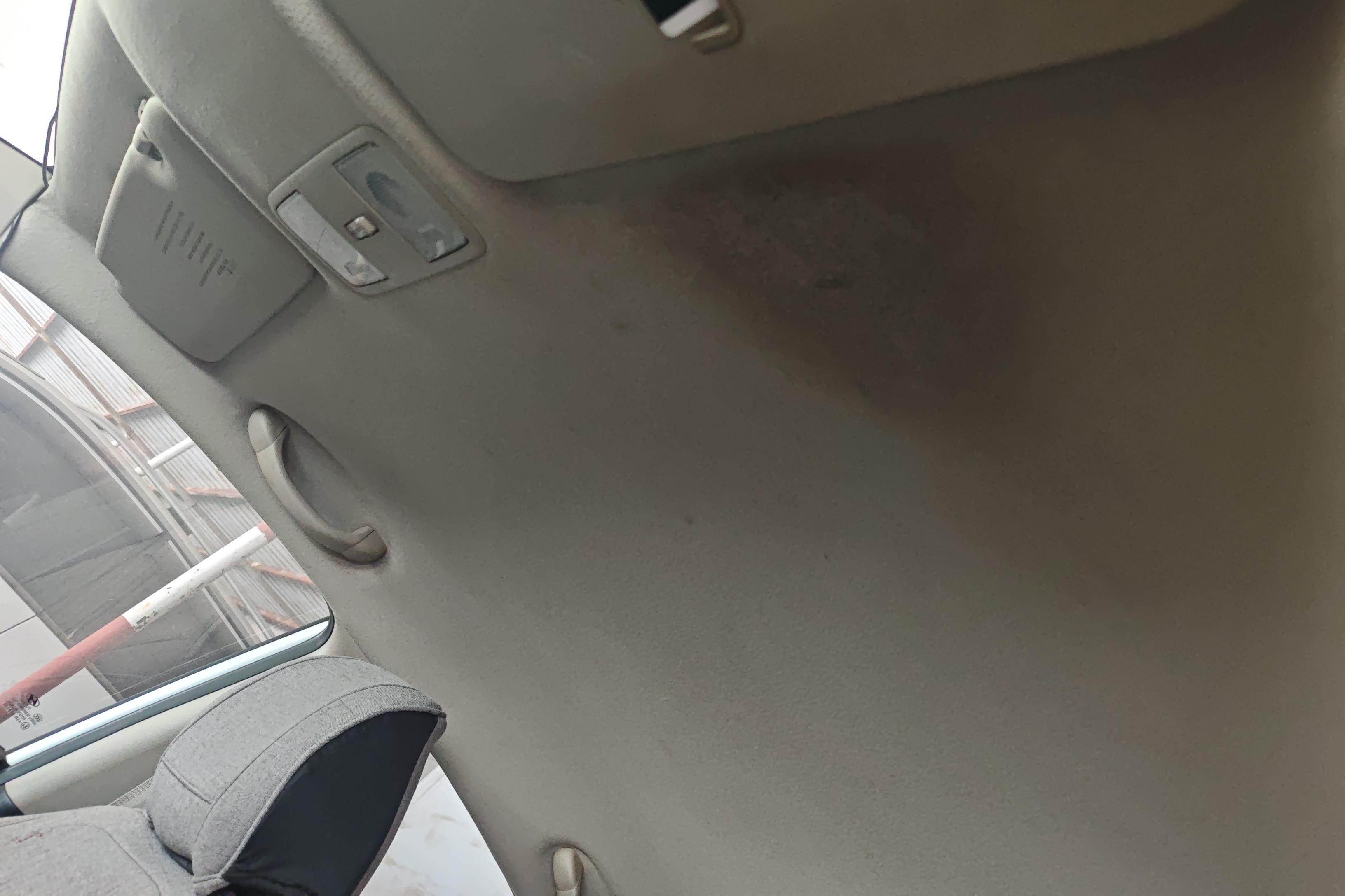 Hyundai Reina 2014 #24 Hyundai Reina 2014 car image #24