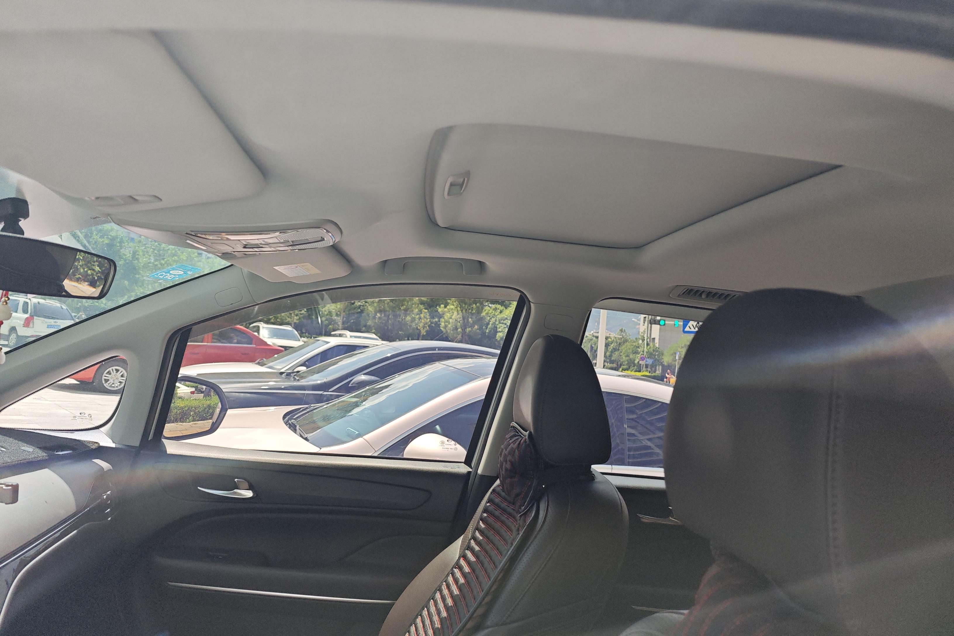 GAC Trumpchi M6 2019 car image #24