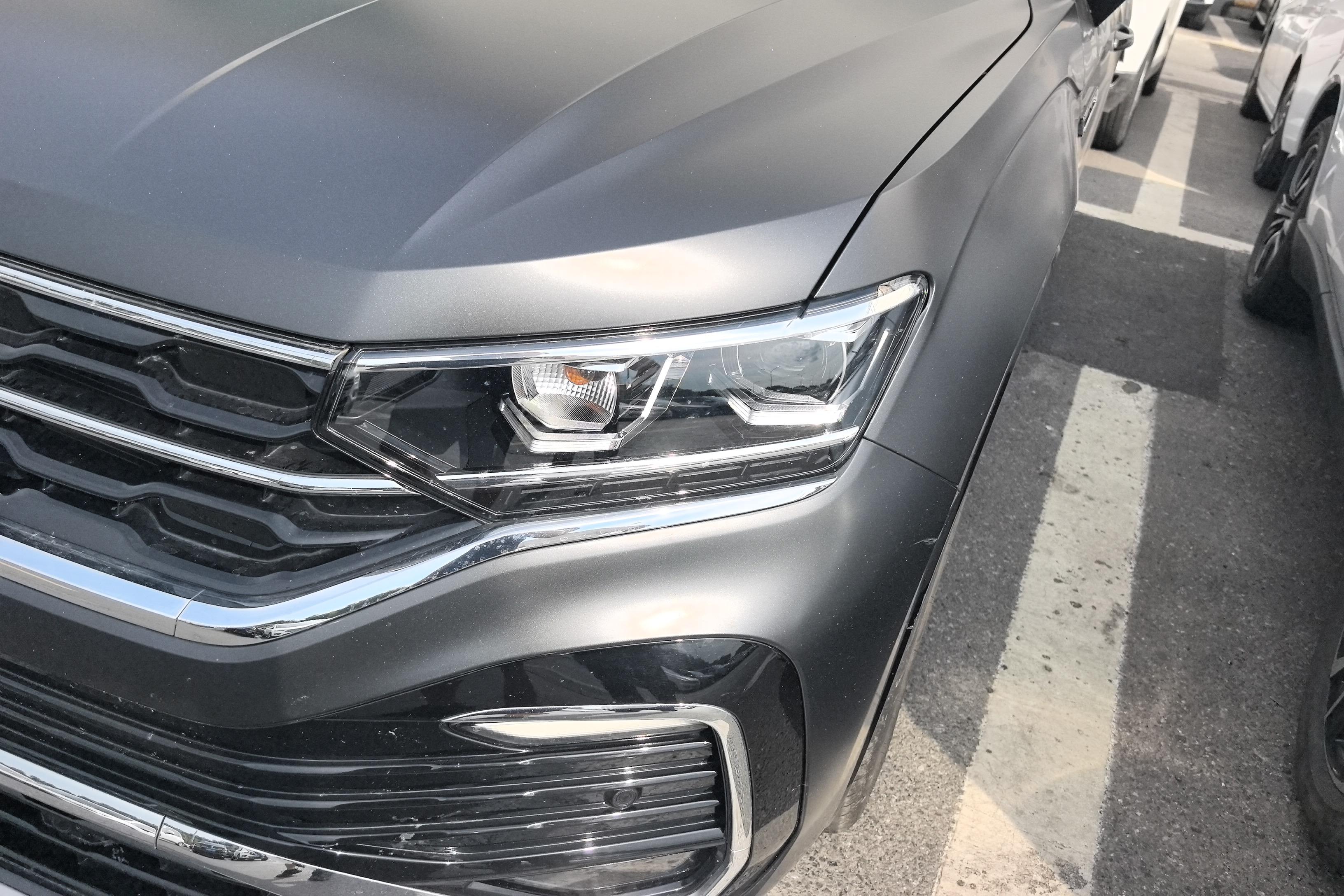 Volkswagen Tayron X 2022 car image #24