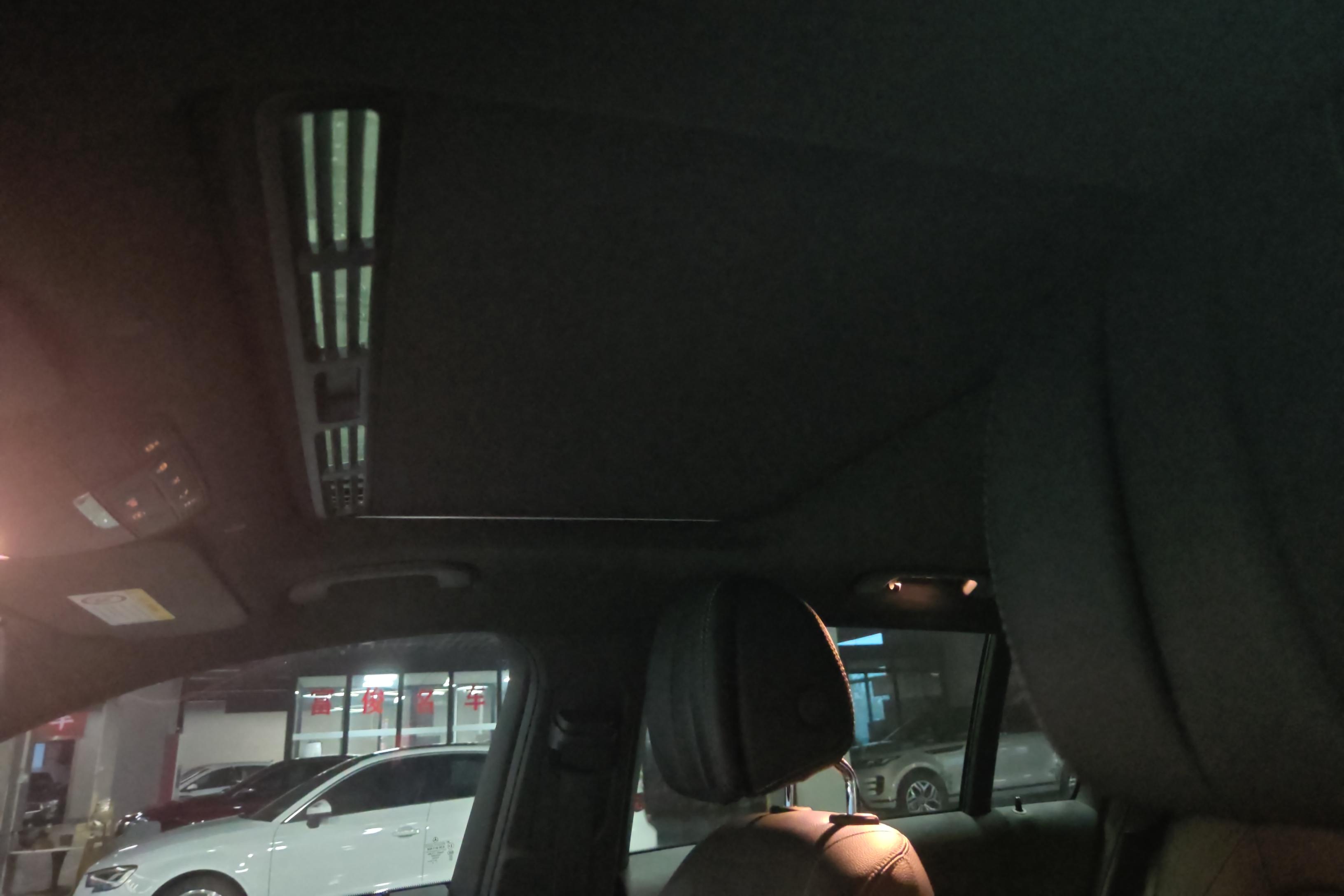 Mercedes-Benz EQC Class 2020 car image #24