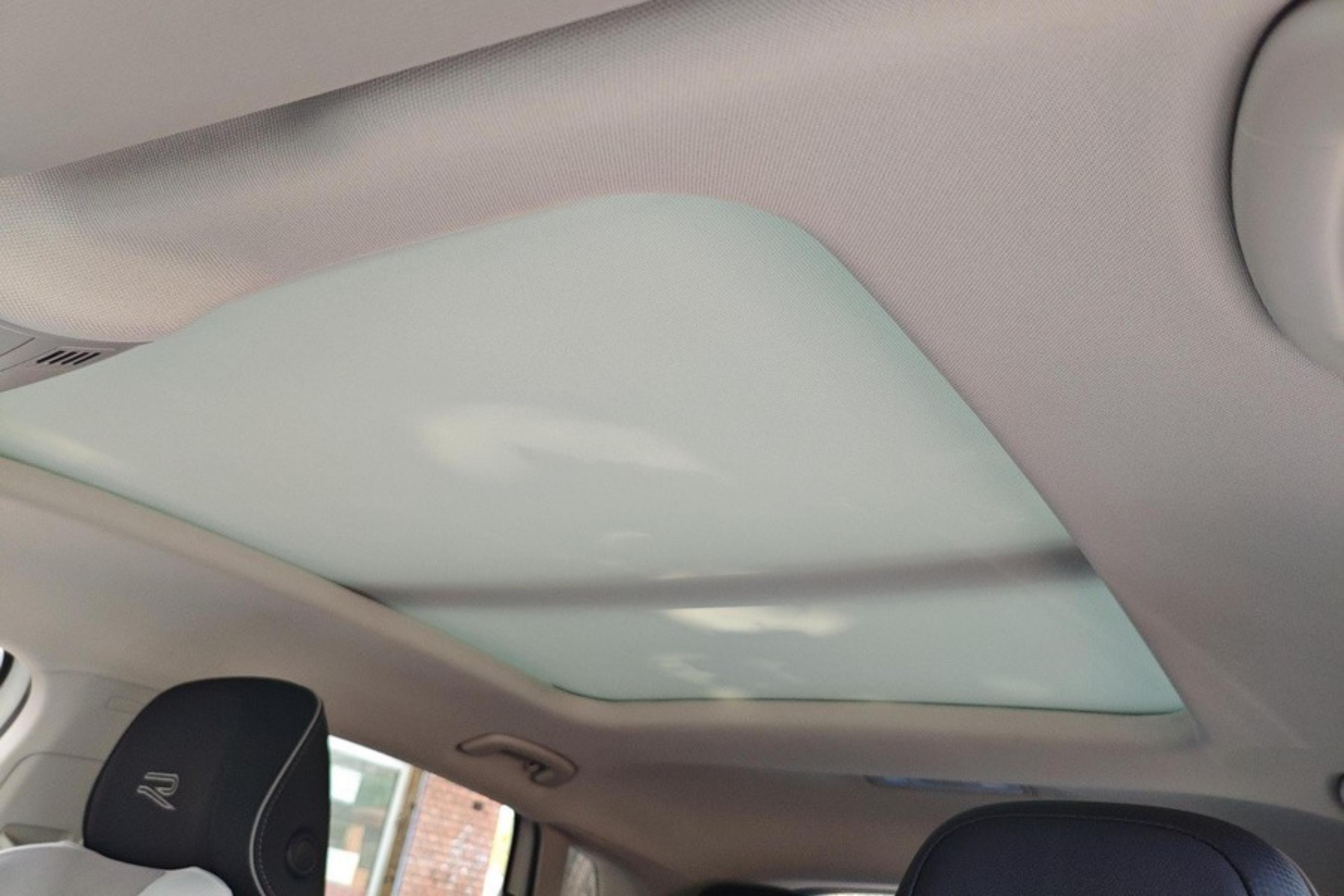 Volkswagen Tayron X 2021 car image #24