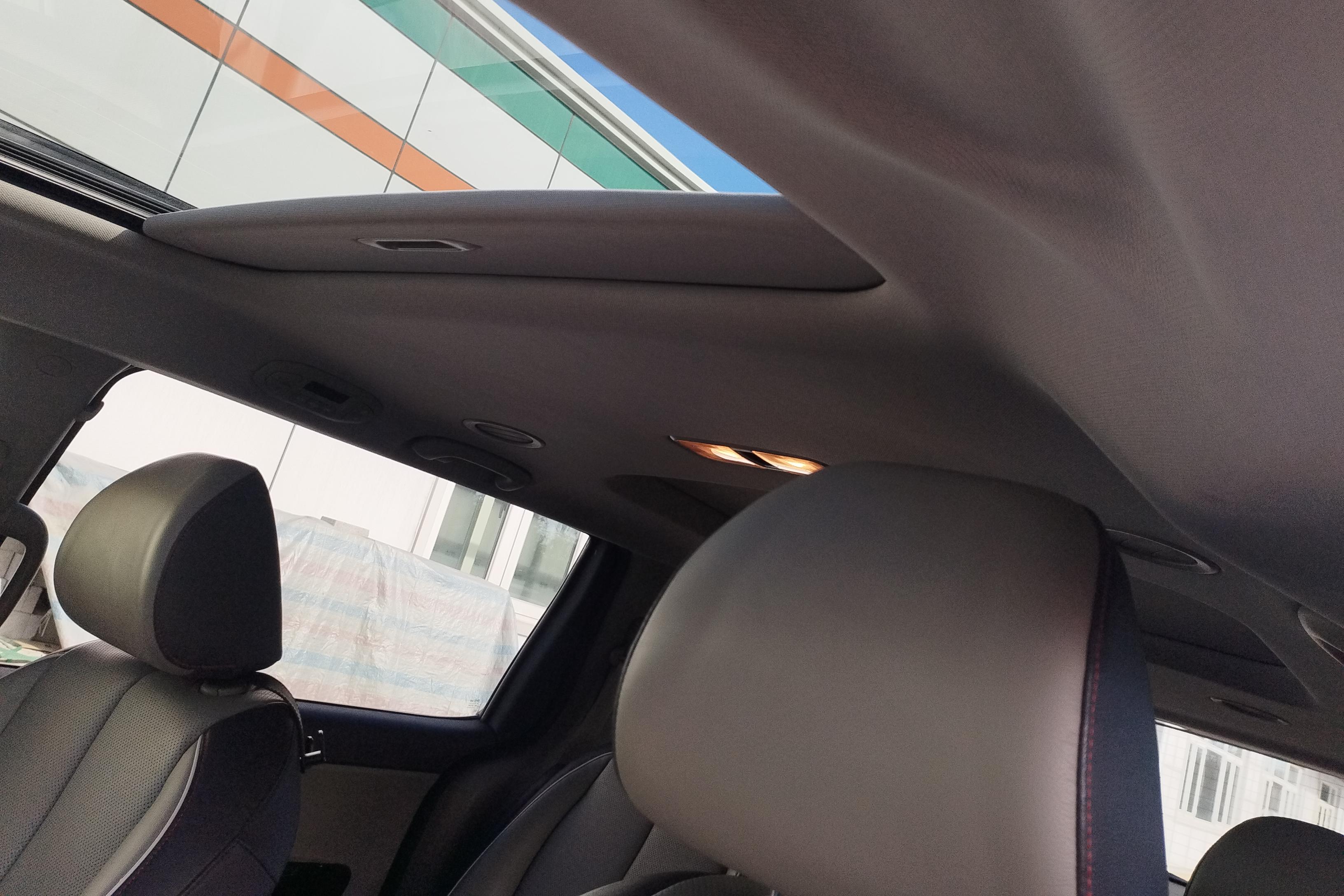 Kia Carnival 2017 изображение автомобиля #24