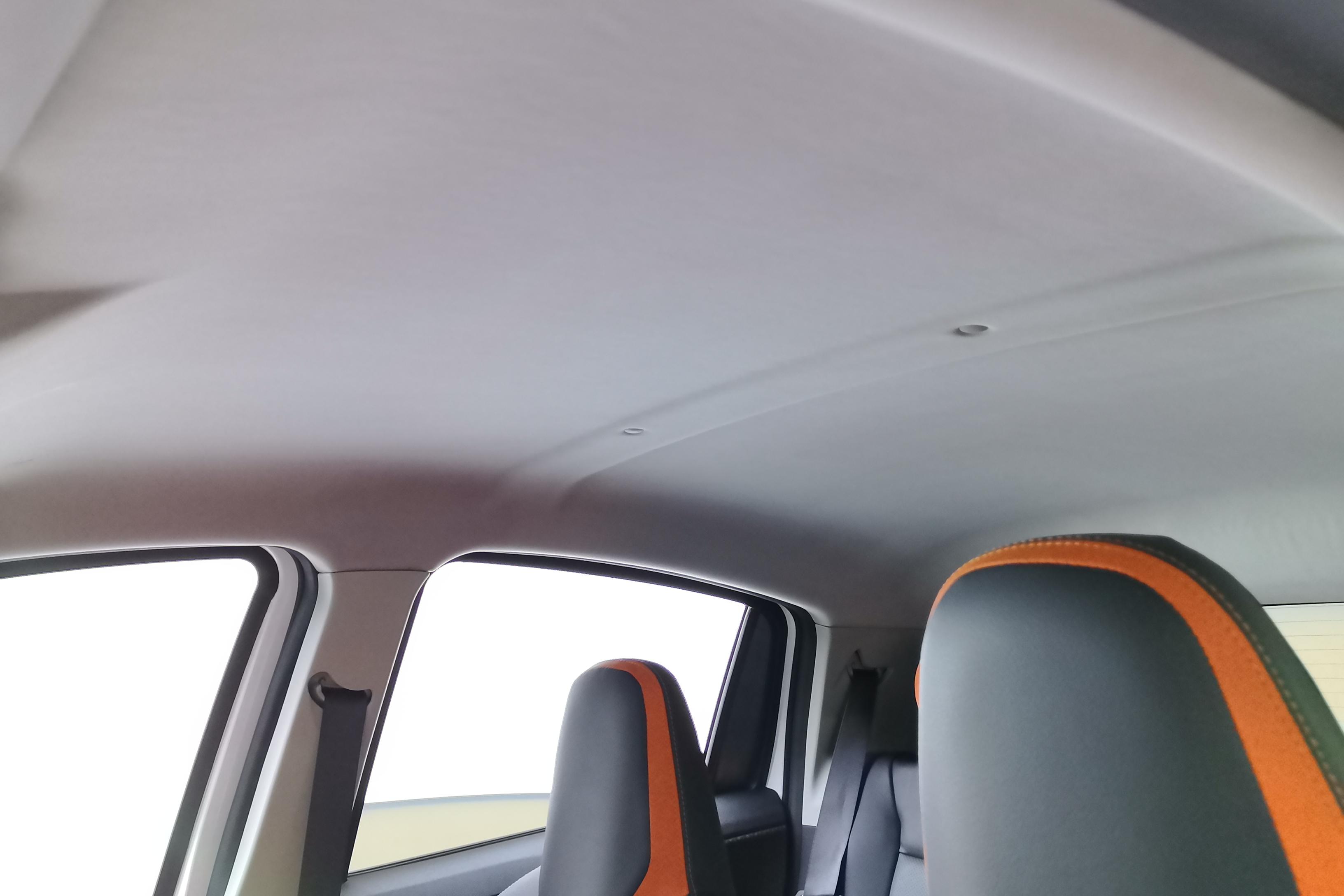 GEELY Vision X1 2018 immagine di auto #24