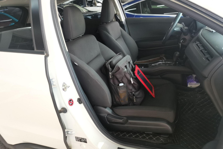 Honda VEZEL 2021 car image #24