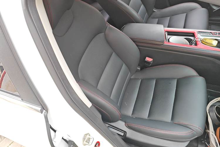 吉利汽车 缤瑞 2019 汽车图片 #24