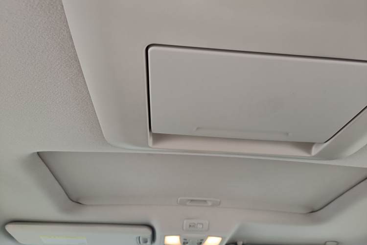 日产 贵士 2016 汽车图片 #24