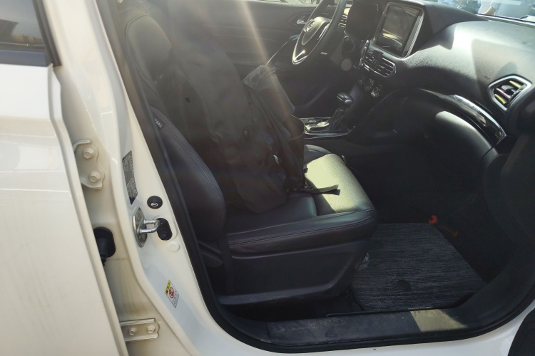 GAC Trumpchi GS4 2019 car image #24