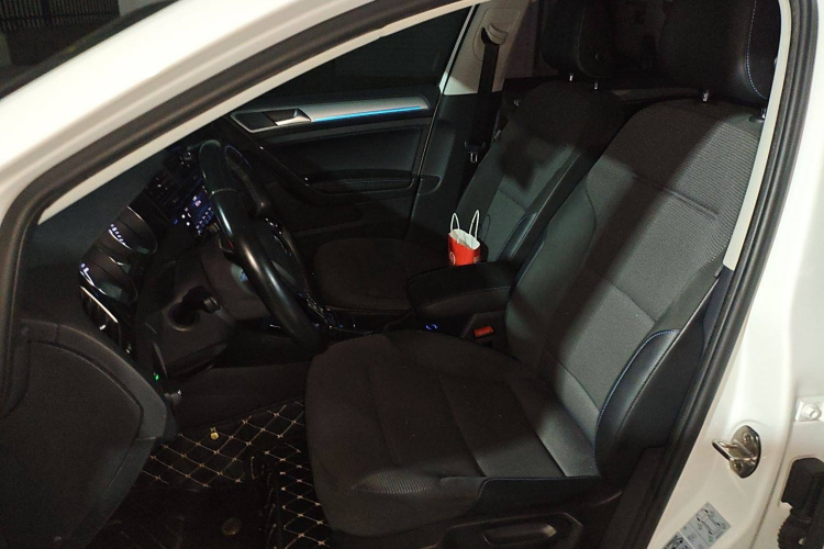 Volkswagen Golf Pure Electric 2021 #24 Volkswagen Golf Pure Electric 2021 image de voiture #24