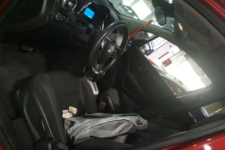 Chevrolet Tracker 2016 car image #24