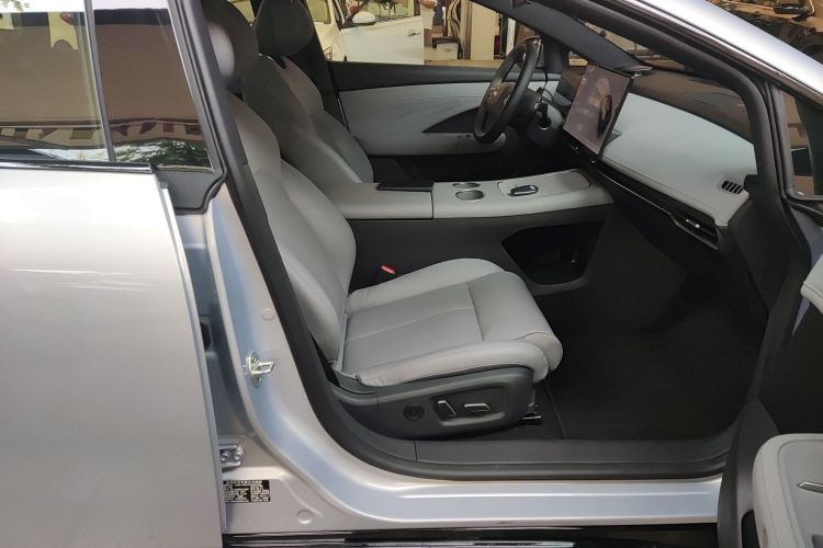 日产 日产N7 2025 汽车图片 #24