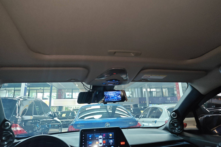 Toyota Izoa 2022 immagine di auto #24